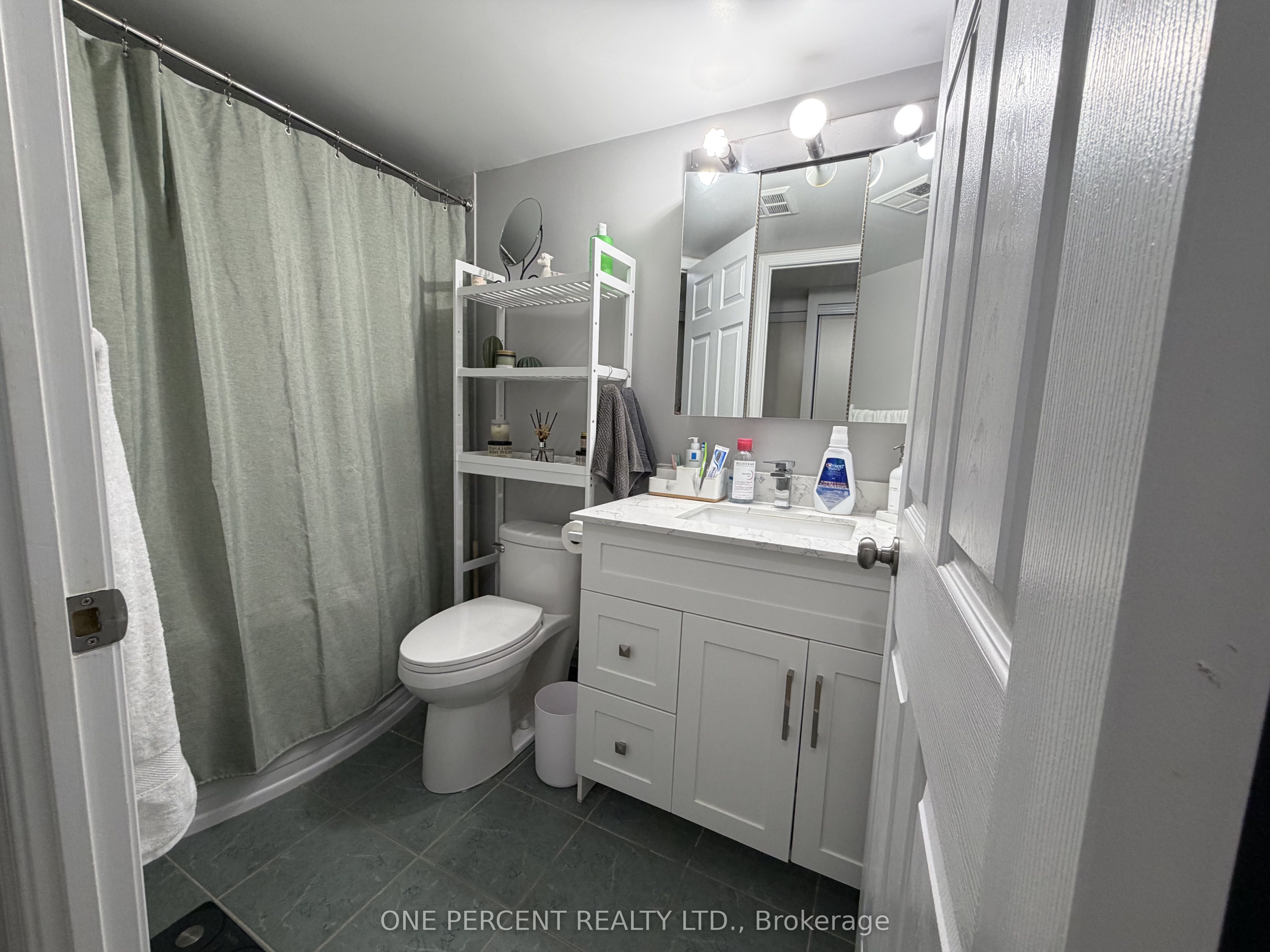 3 Ellesmere Street 607 Property Photo 22