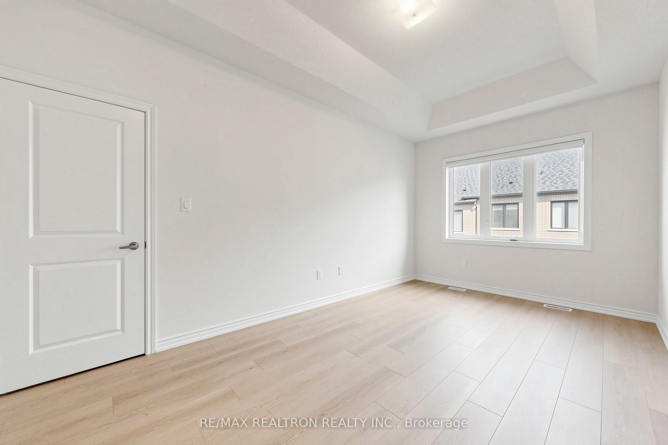 8 Hewison Avenue Property Photo 21