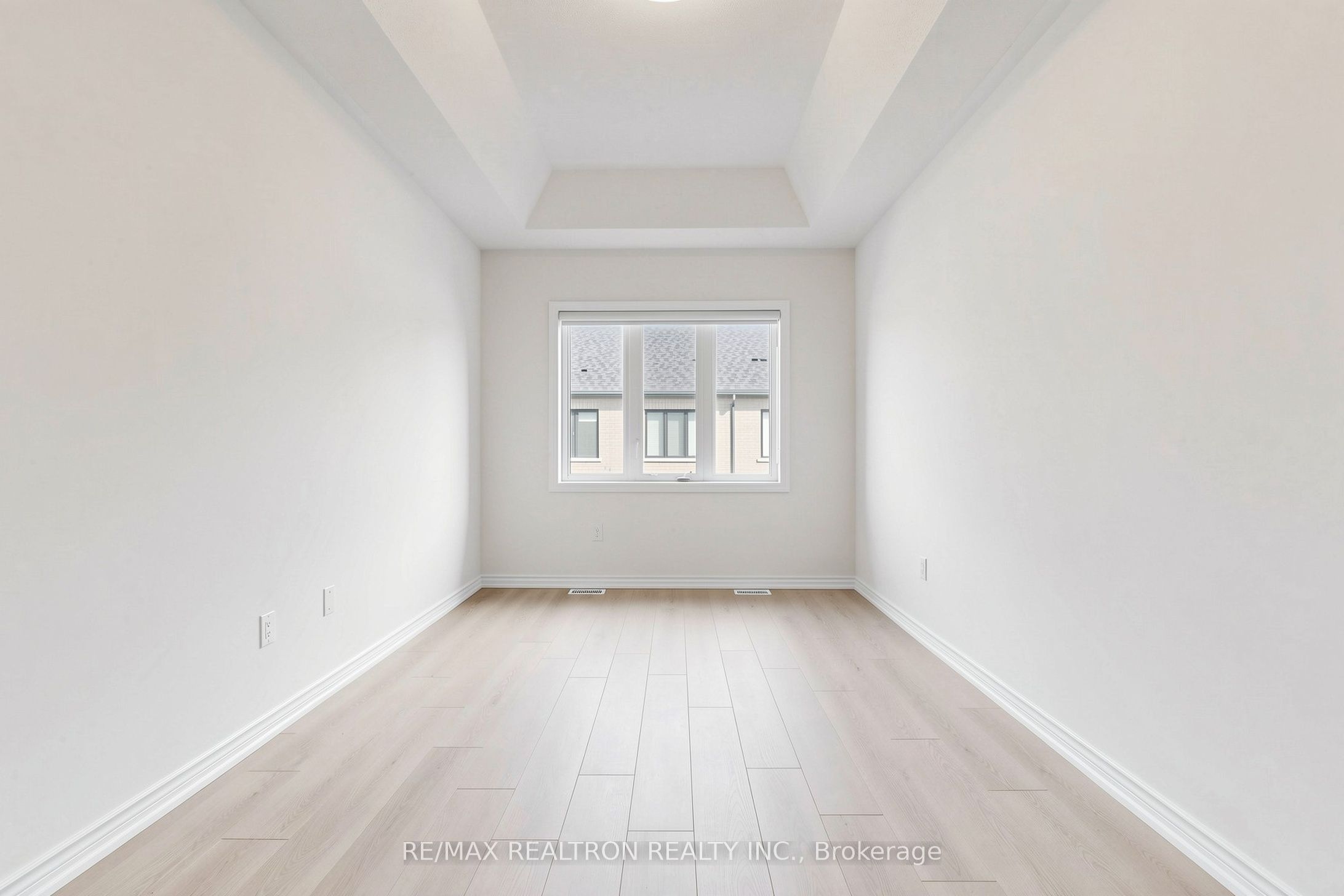 8 Hewison Avenue Property Photo 23