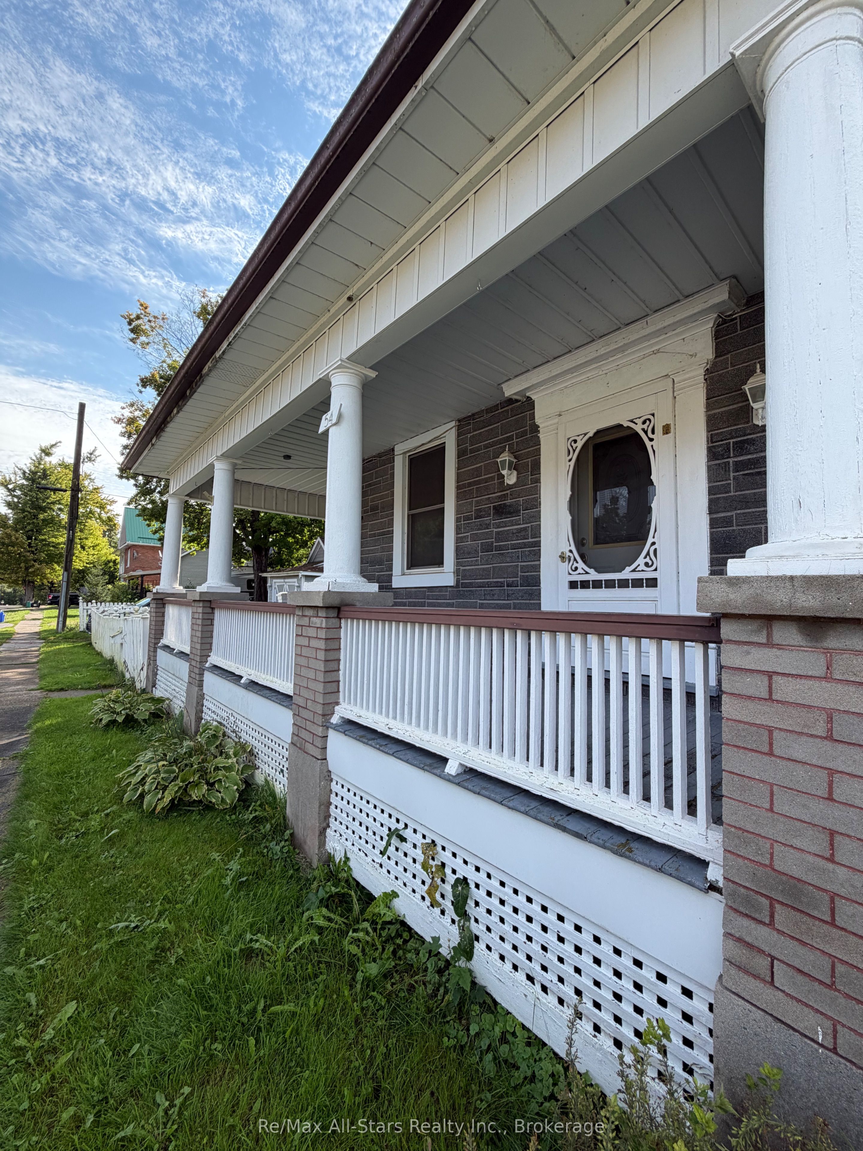 54 Munro Street Property Photo 3