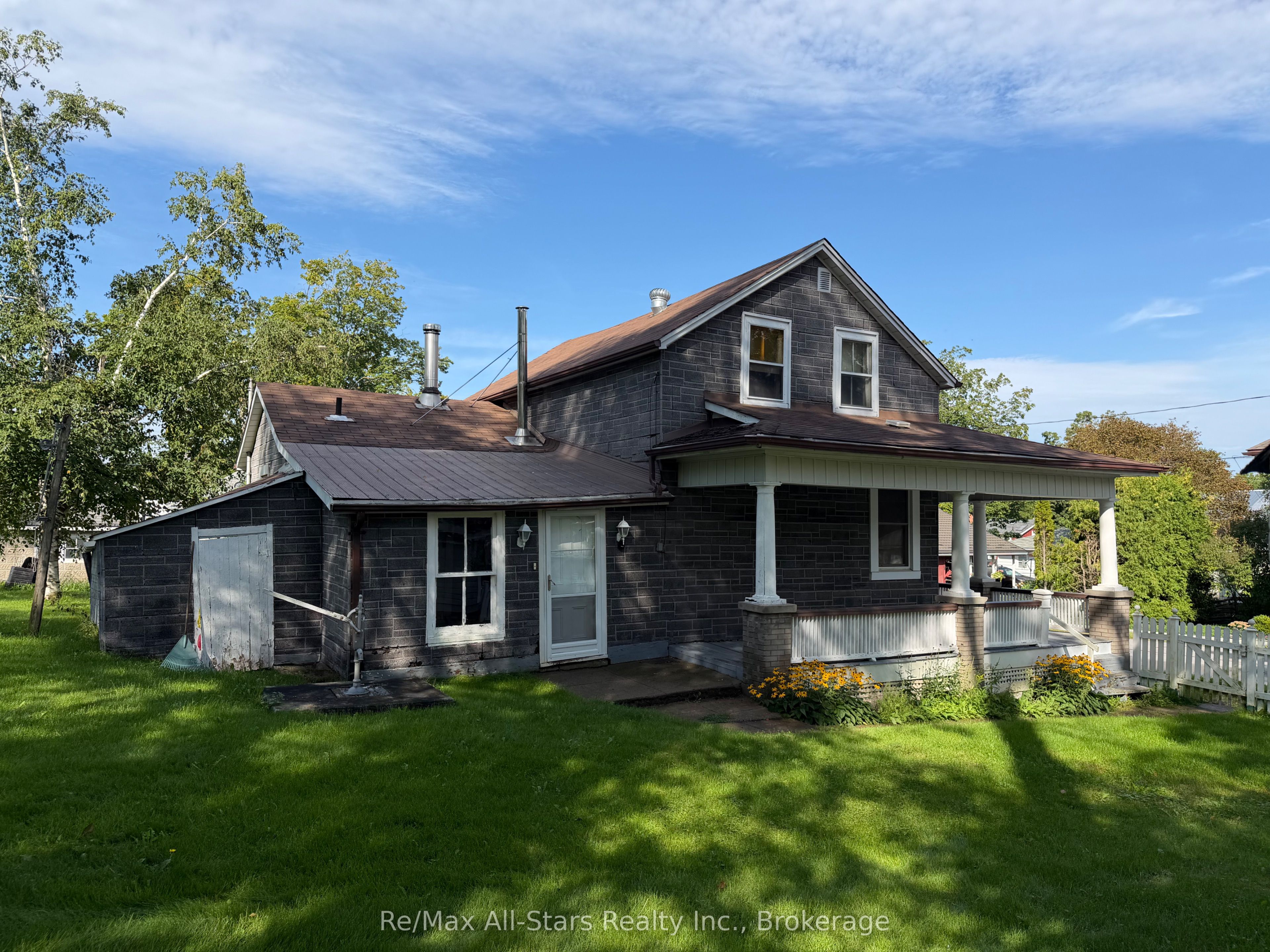 54 Munro Street Property Photo 13