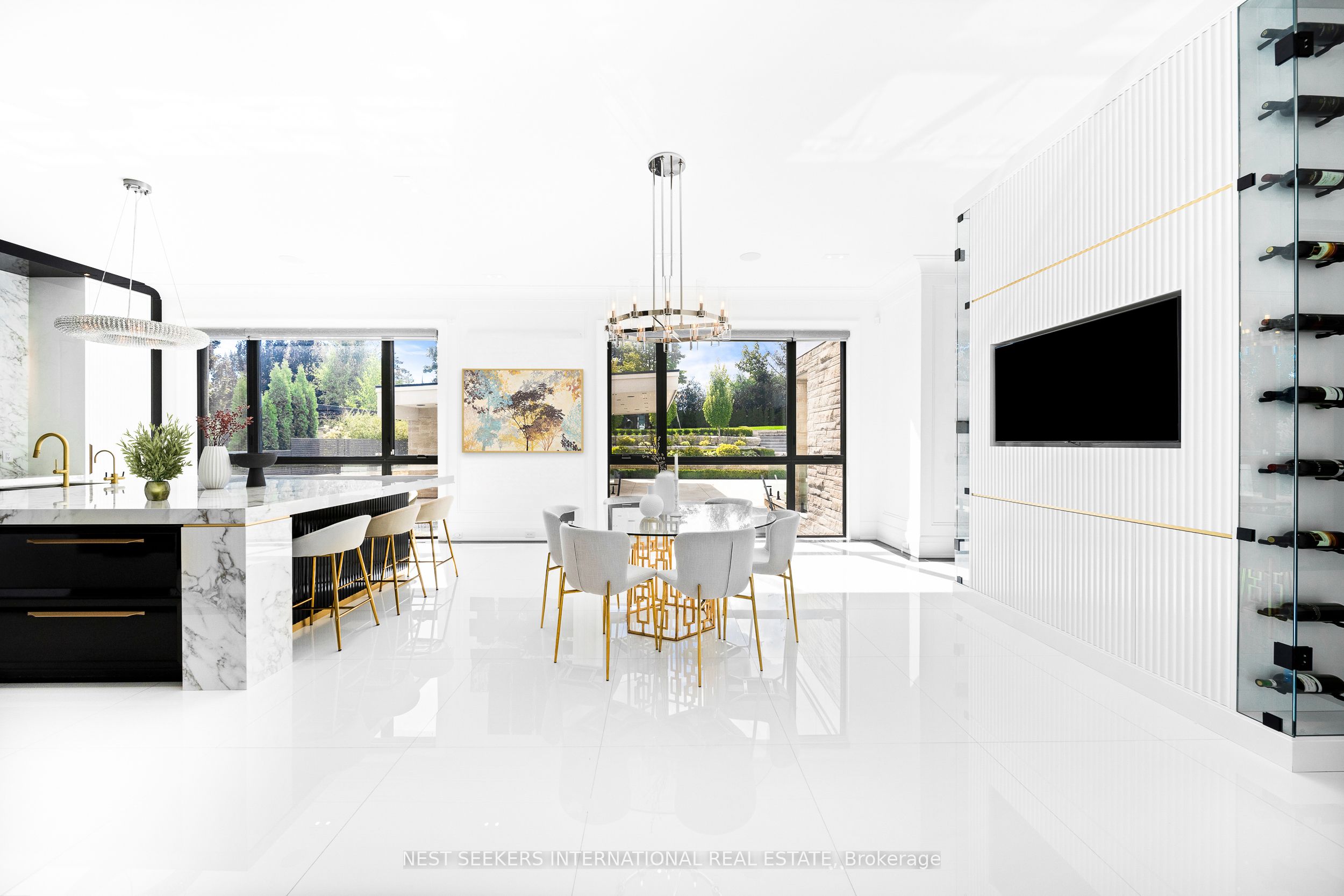36 Waymar Heights Boulevard Property Photo 7
