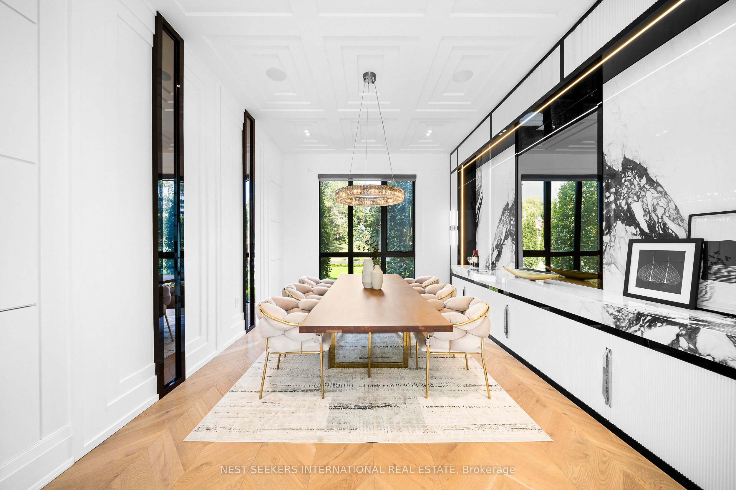 36 Waymar Heights Boulevard Property Photo 13