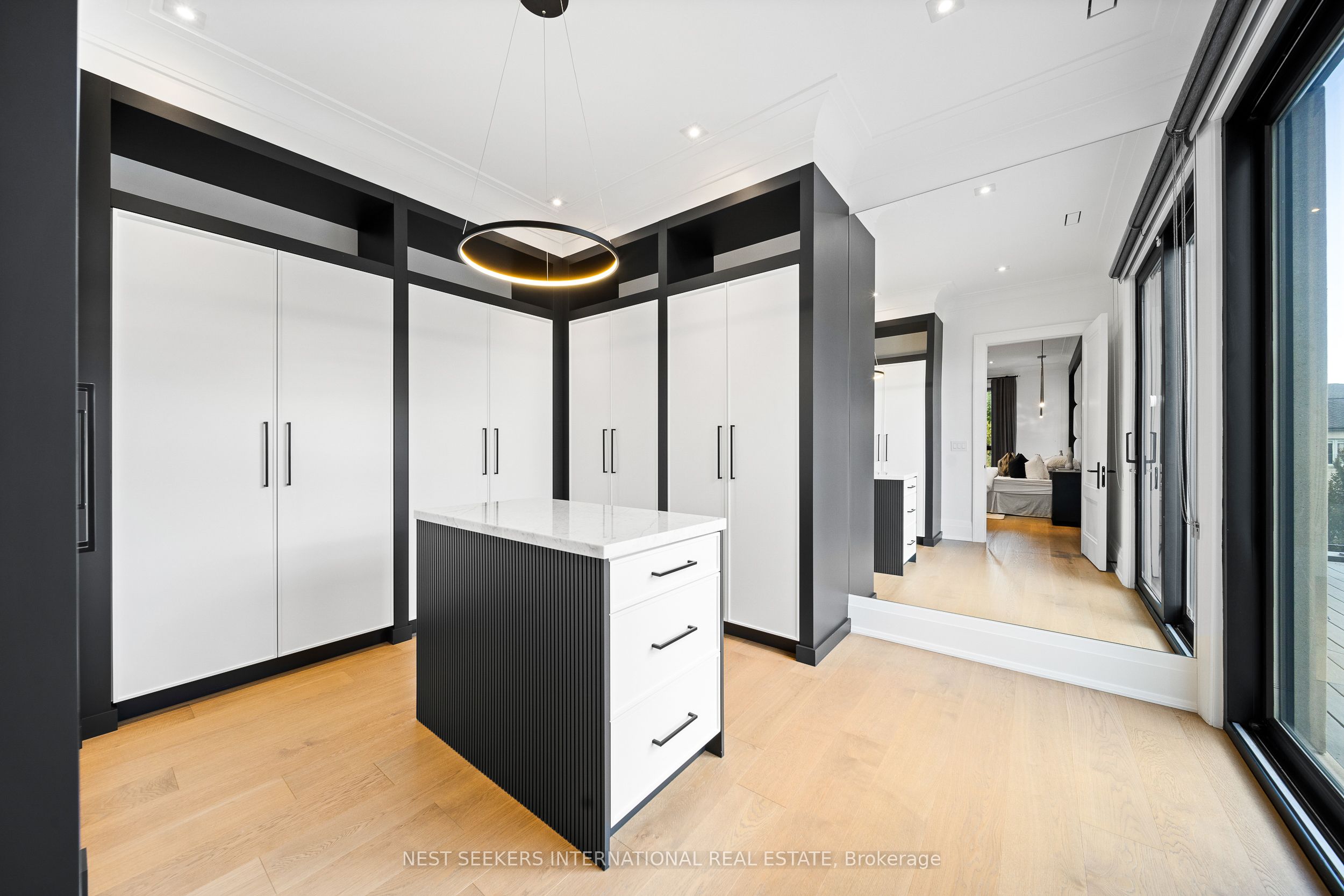 36 Waymar Heights Boulevard Property Photo 23