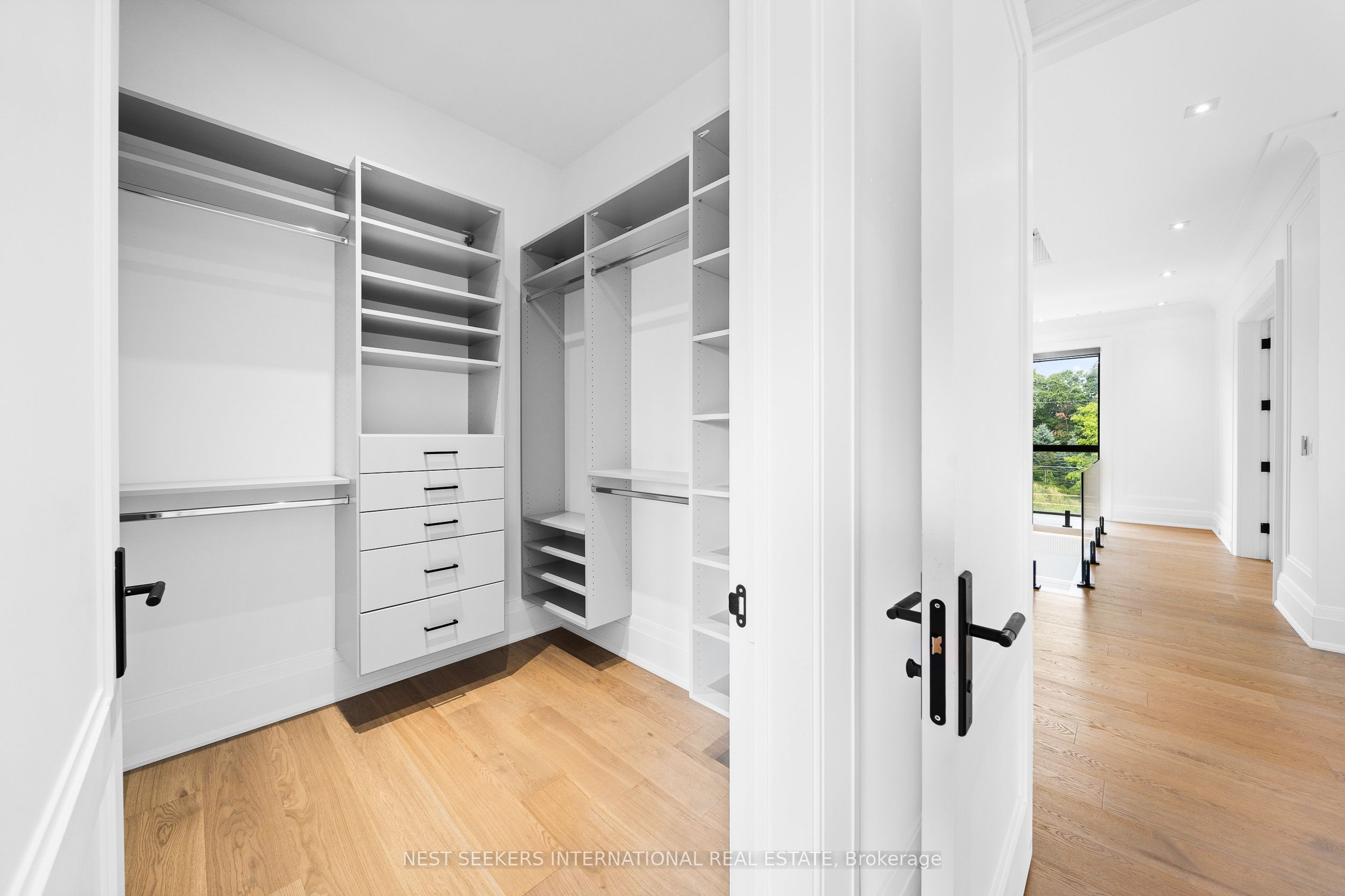 36 Waymar Heights Boulevard Property Photo 28