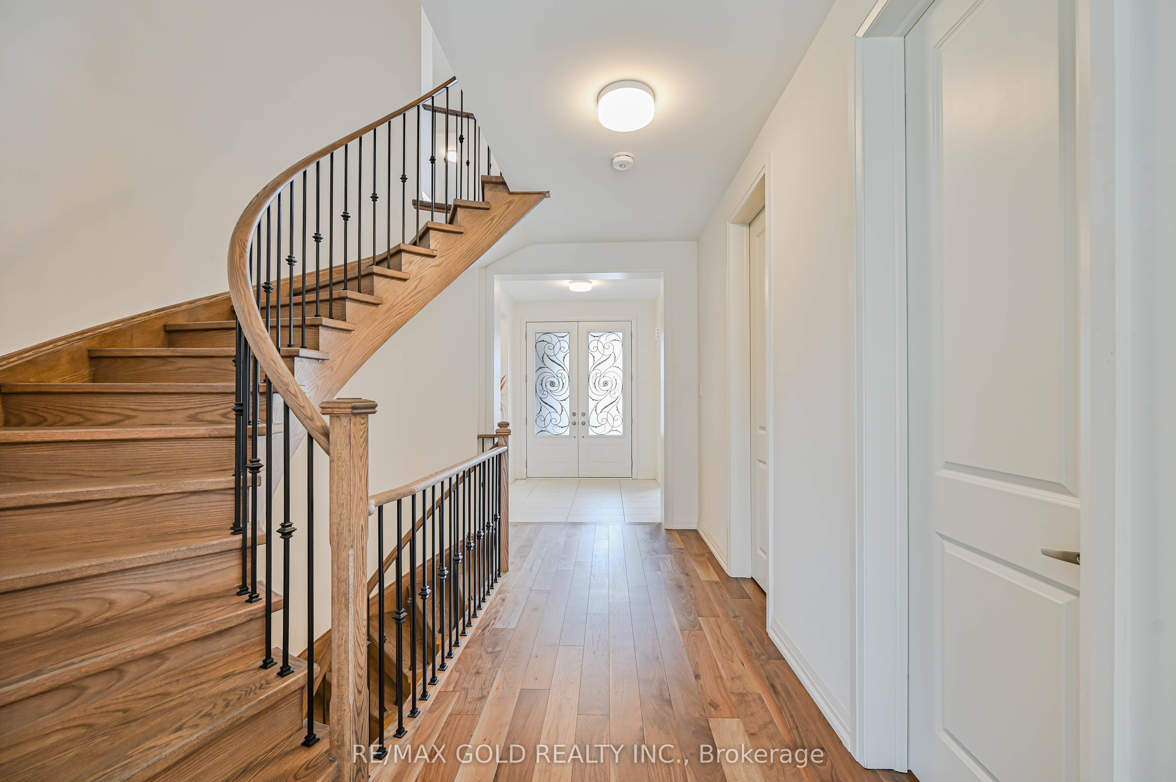 5 Elderberry Way Property Photo 9