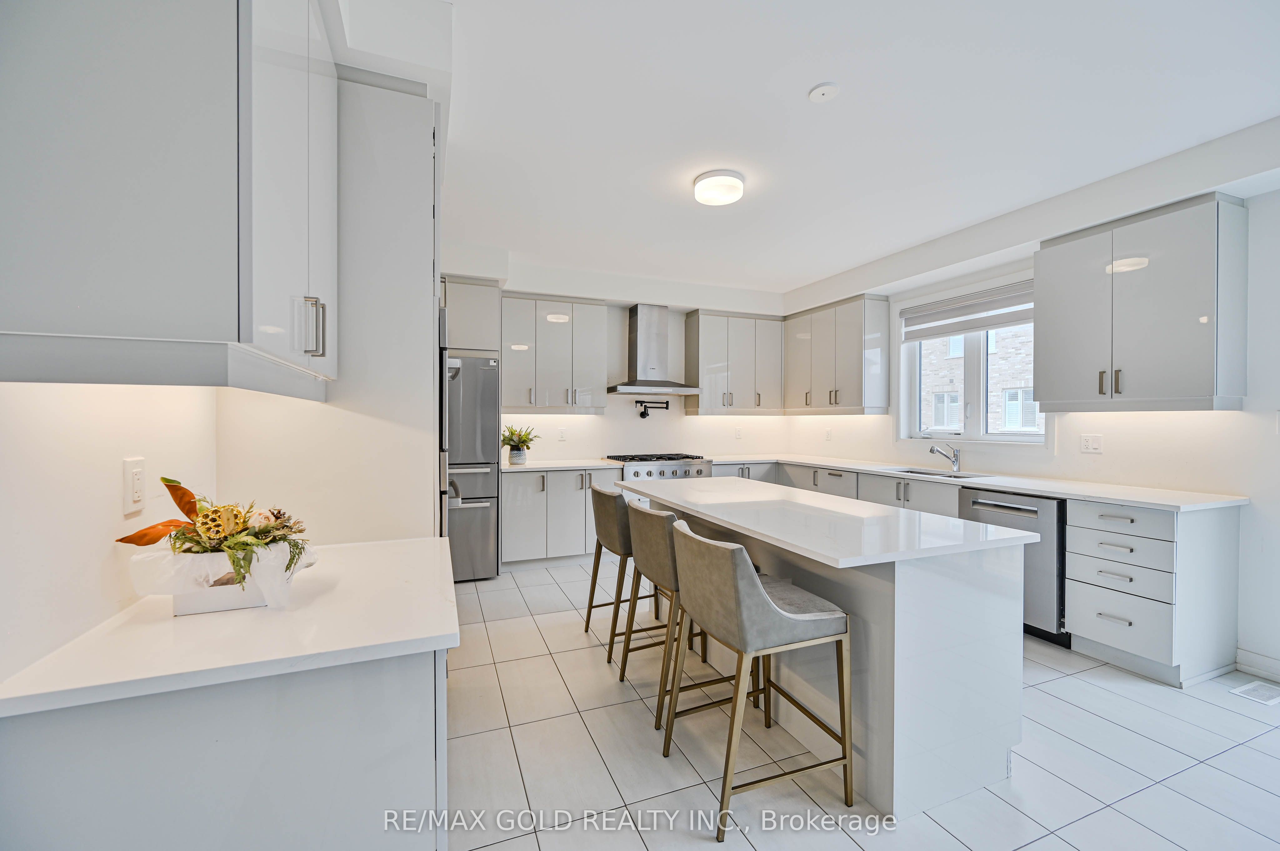 5 Elderberry Way Property Photo 12