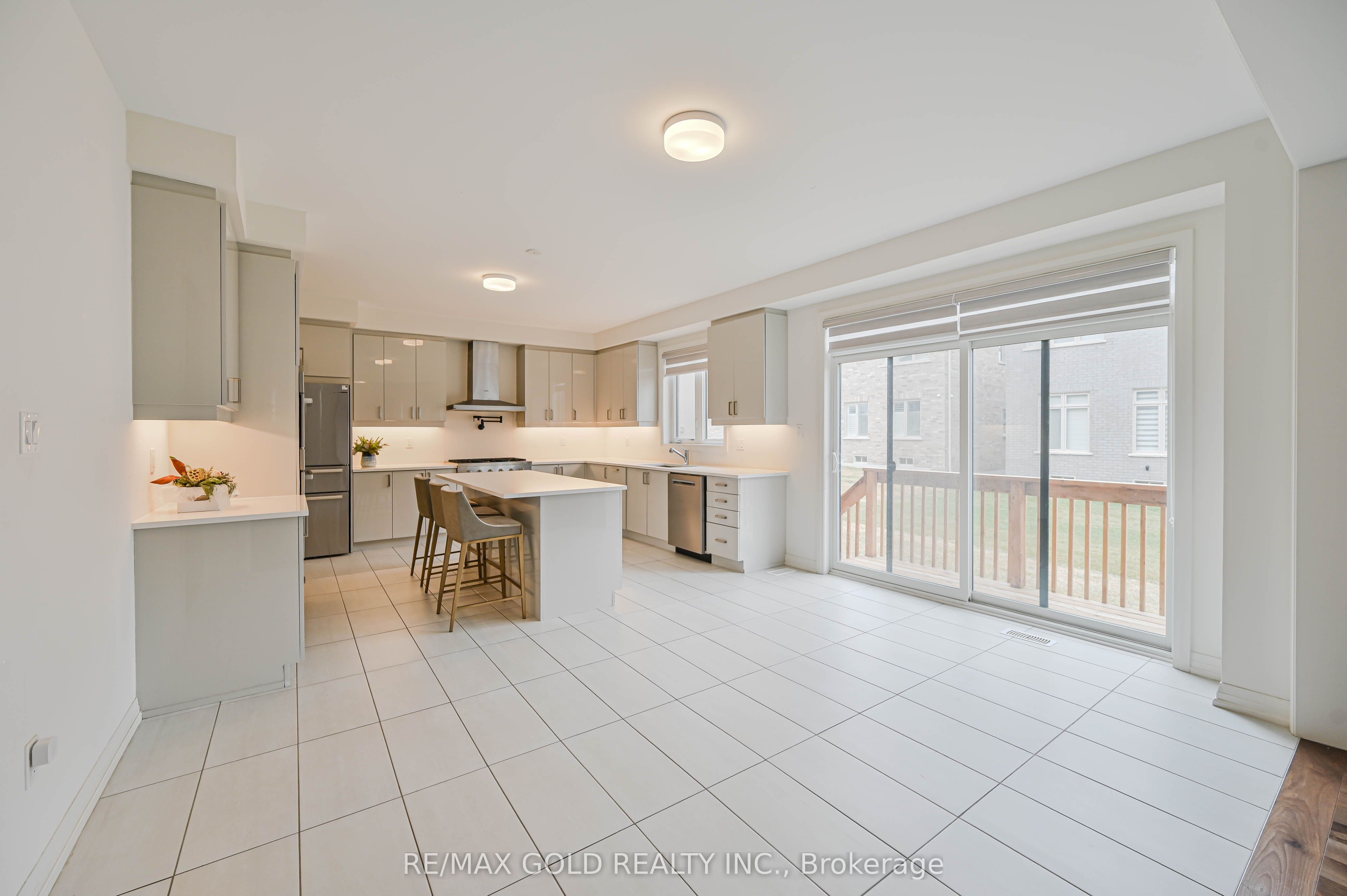 5 Elderberry Way Property Photo 14