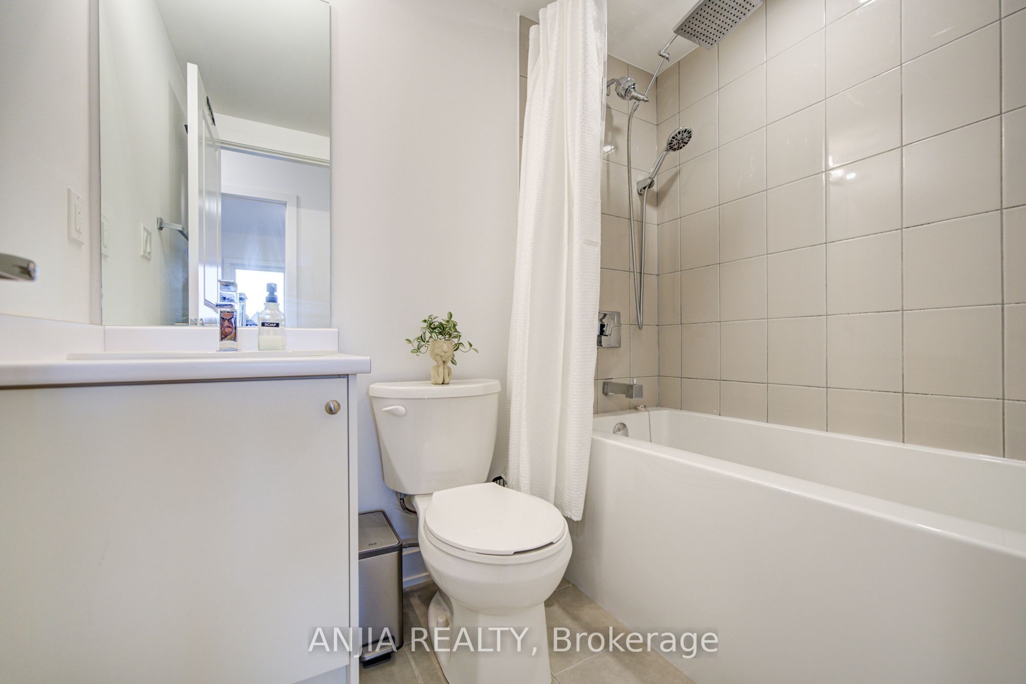 5448 Main Street Property Photo 37