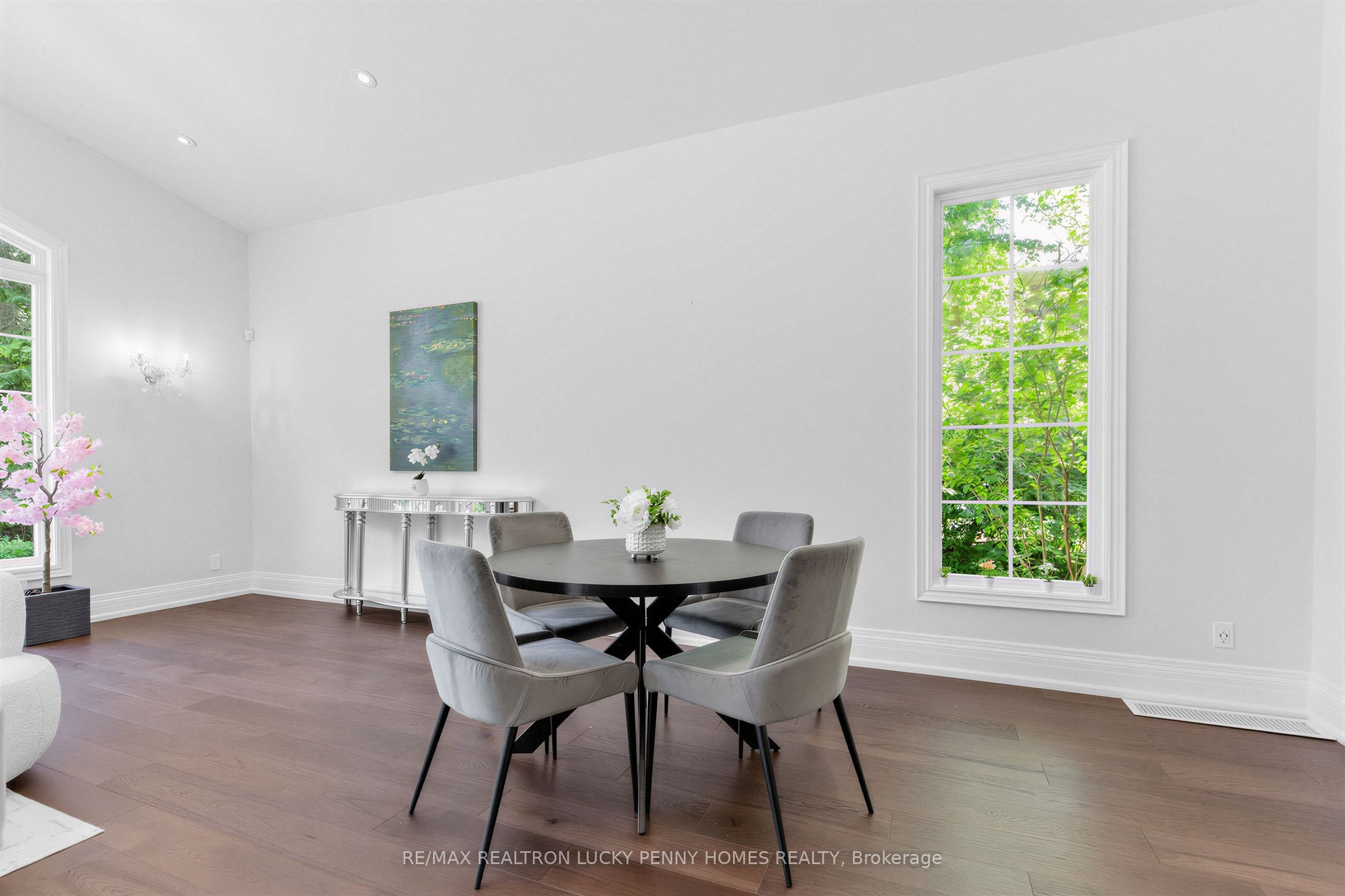 35 Cachet Parkway Property Photo 9