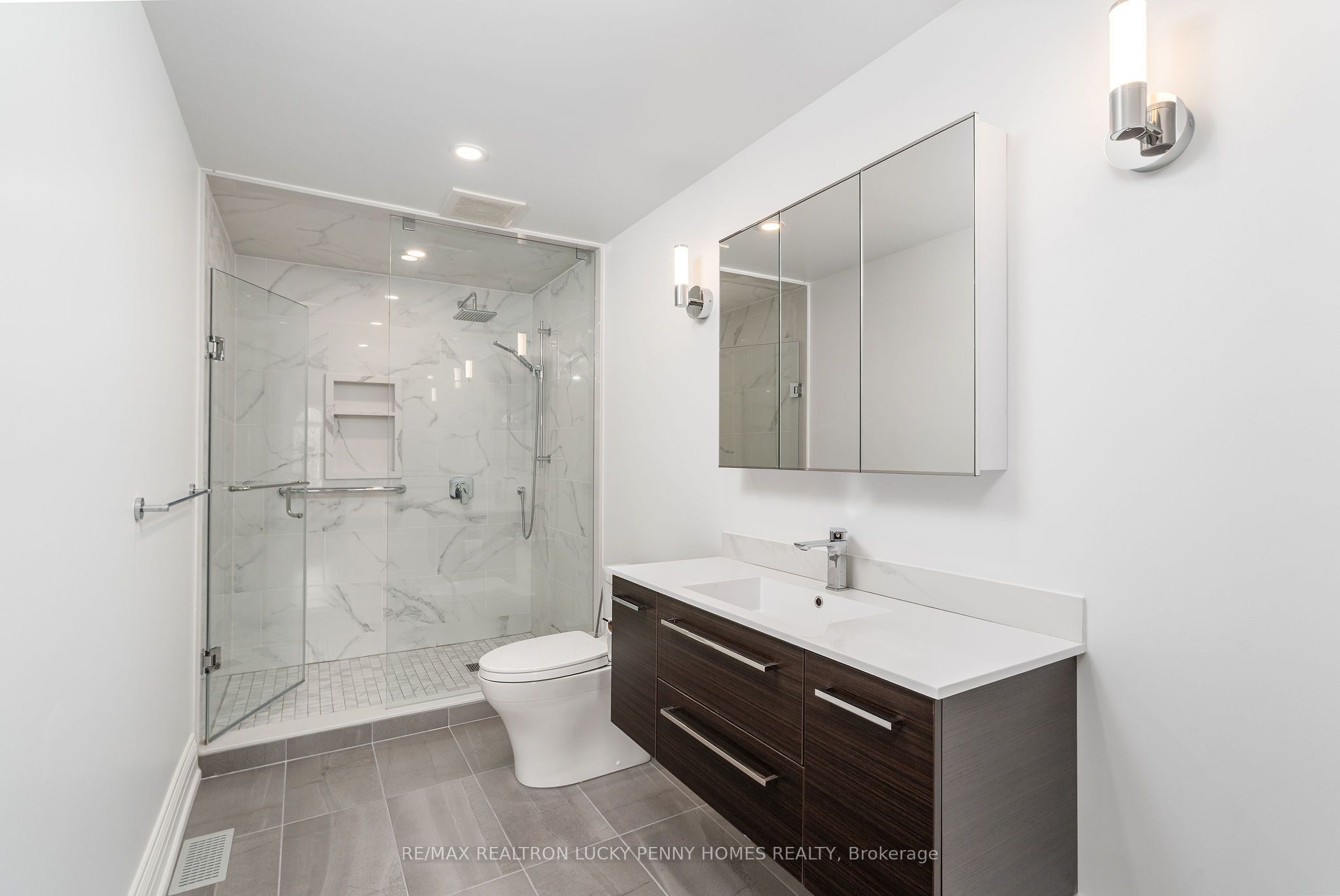 35 Cachet Parkway Property Photo 30