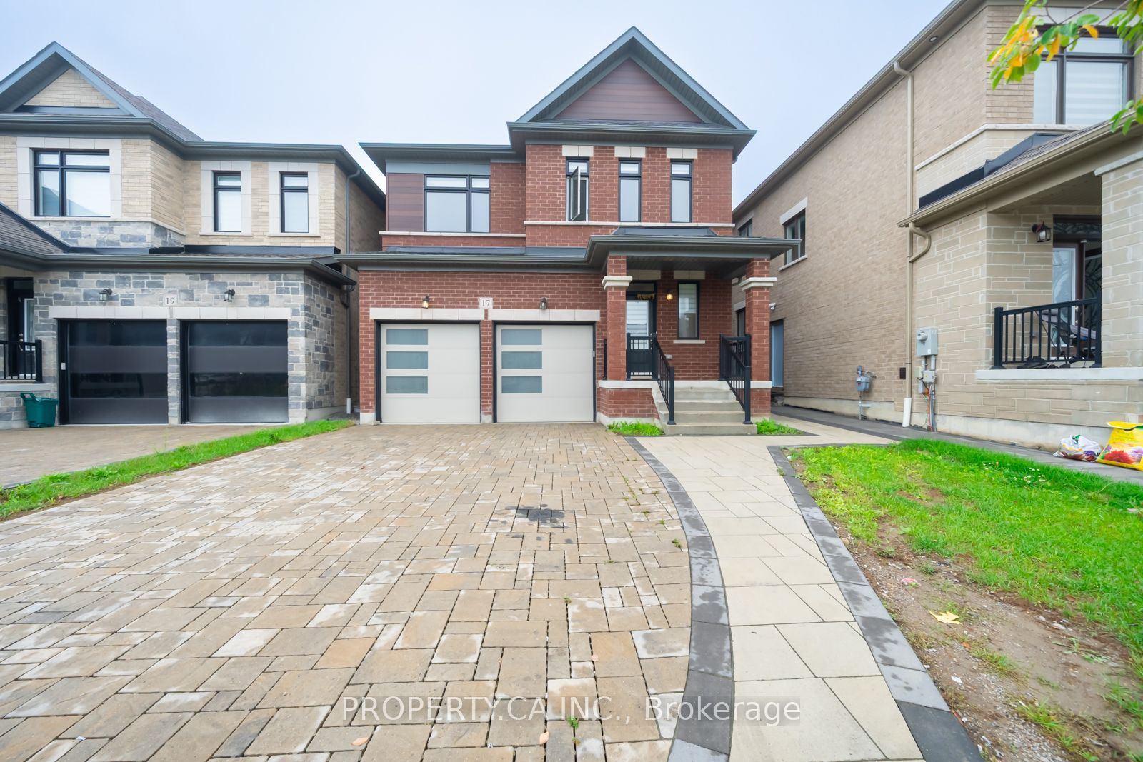 17 Jinnah Avenue Property Photo 1