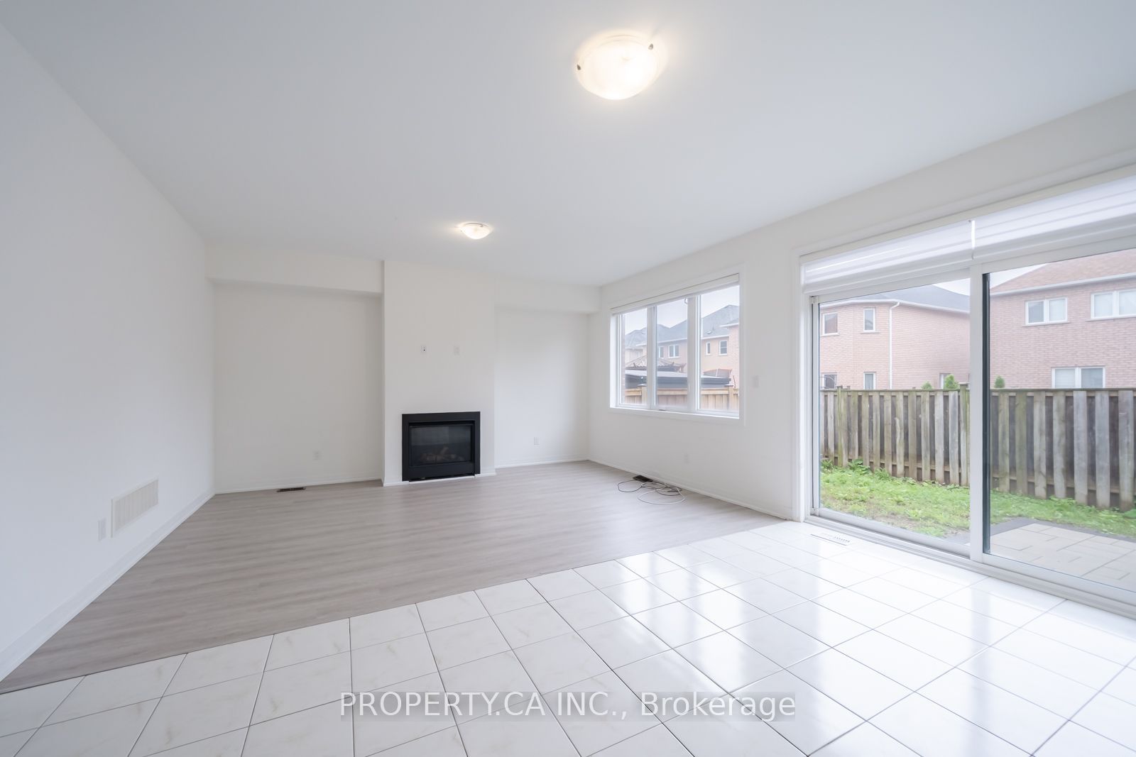 17 Jinnah Avenue Property Photo 3