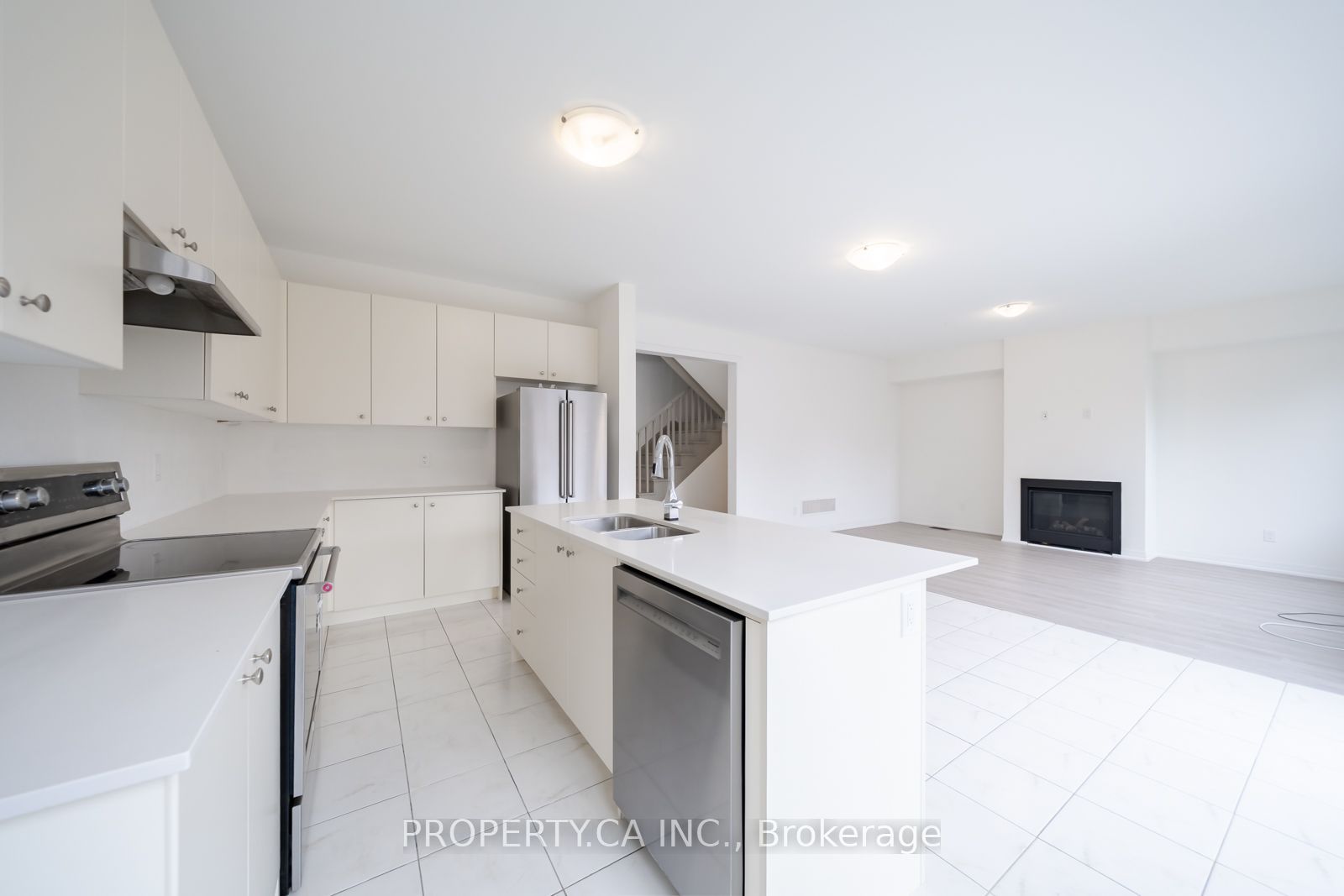 17 Jinnah Avenue Property Photo 4