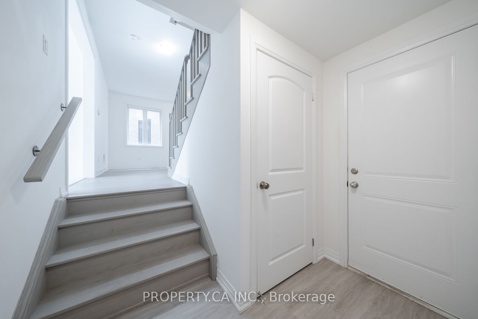 17 Jinnah Avenue Property Photo 23