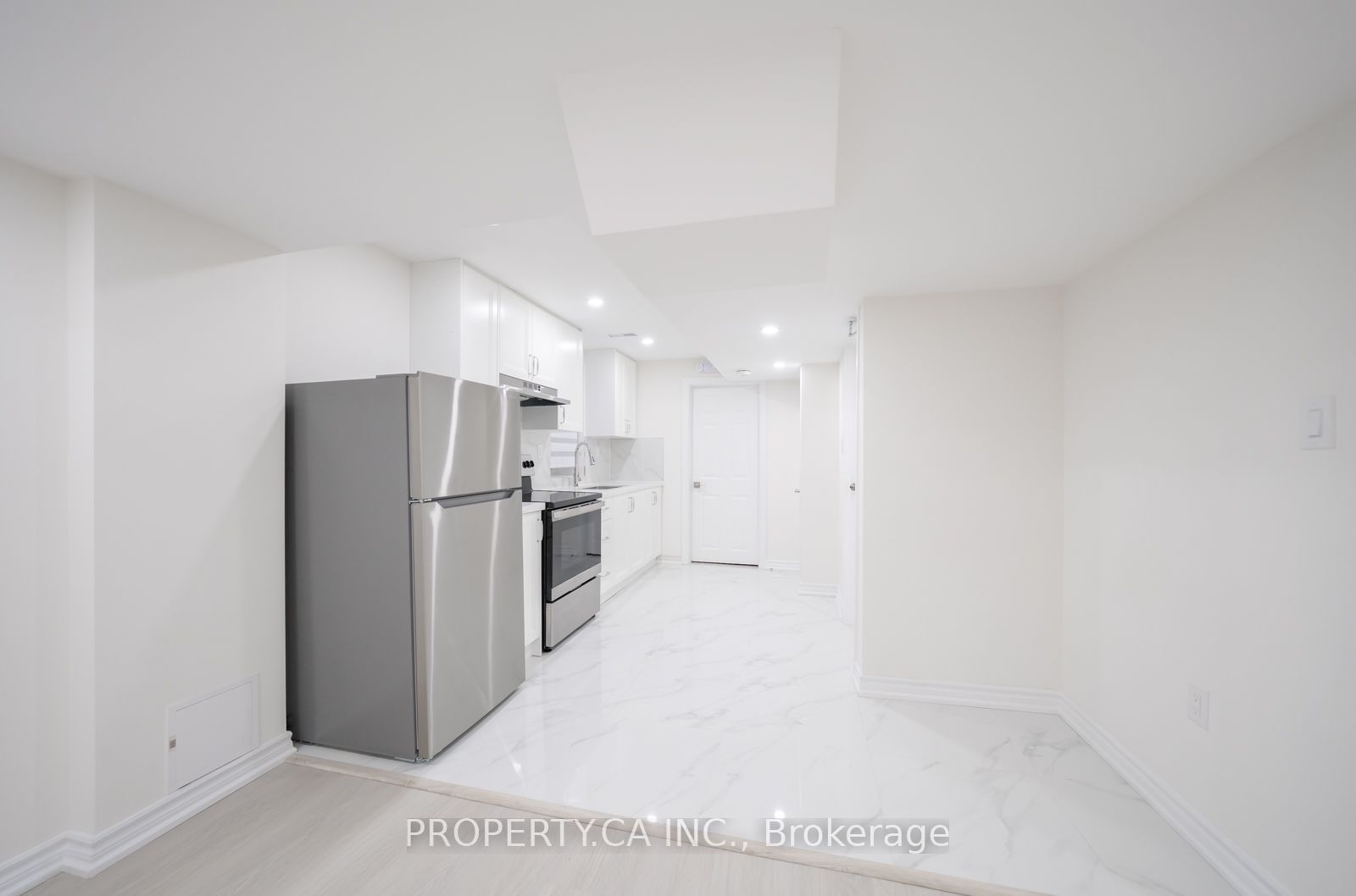 17 Jinnah Avenue Property Photo 25