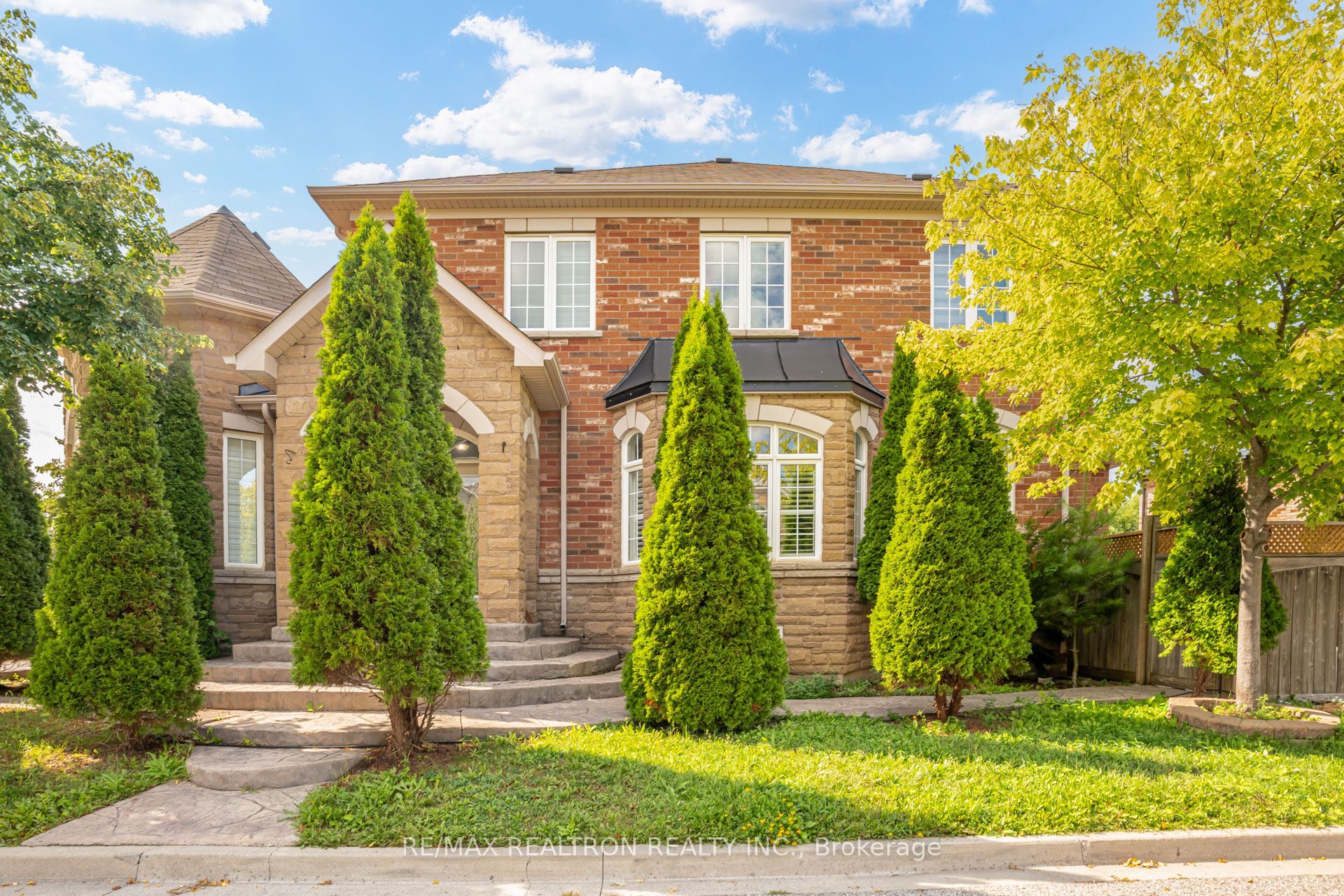 14 Kentview Crescent Property Photo 3