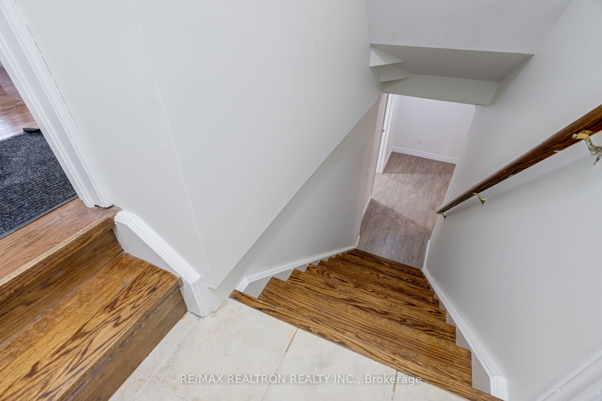 14 Kentview Crescent Property Photo 28