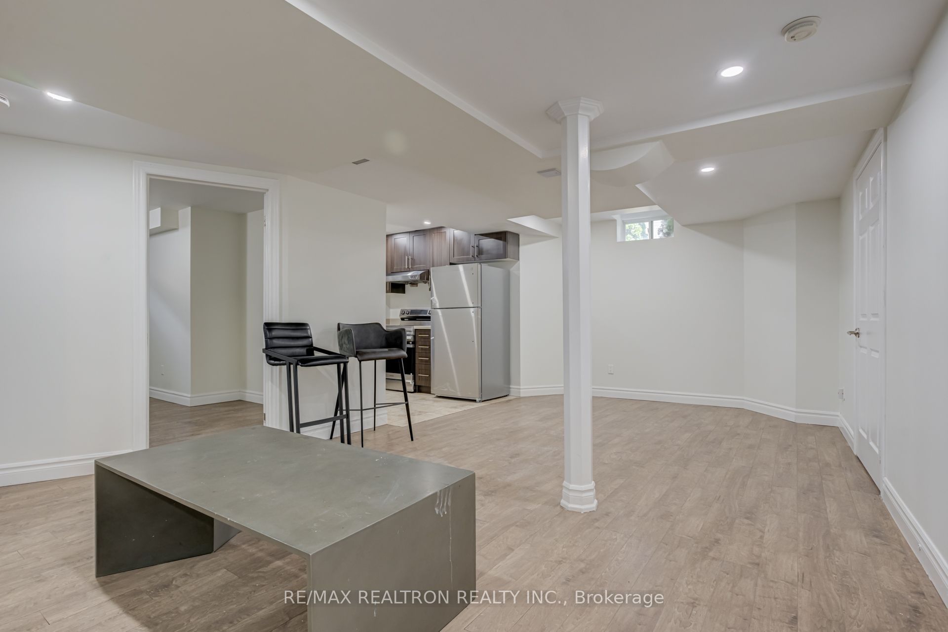 14 Kentview Crescent Property Photo 34