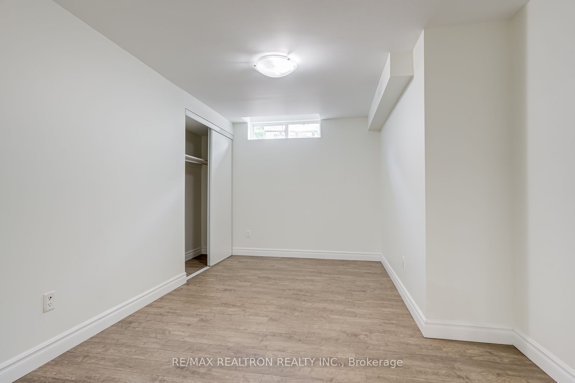 14 Kentview Crescent Property Photo 37