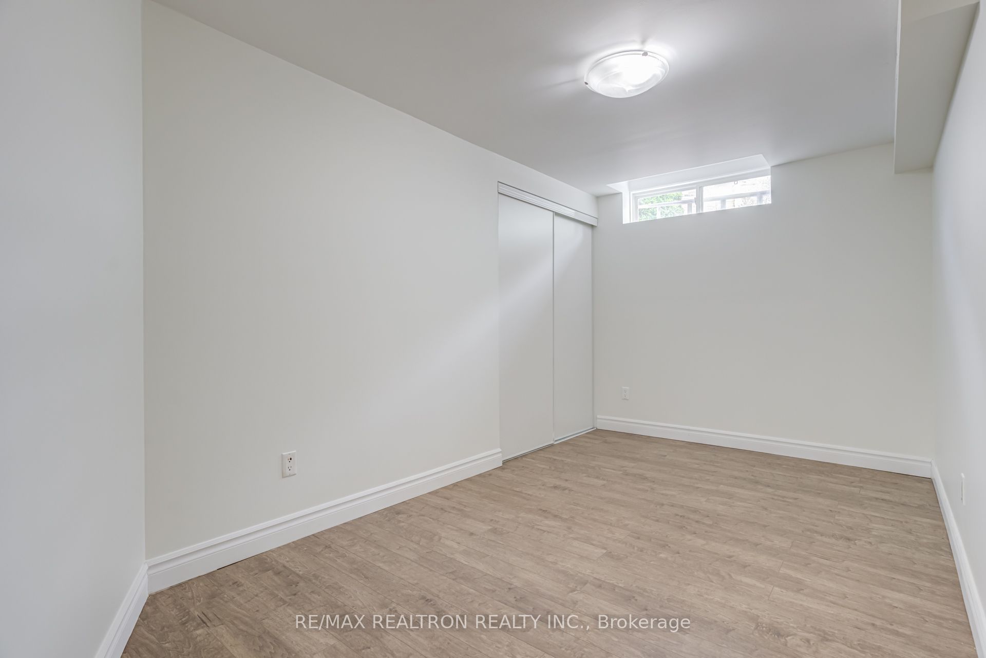 14 Kentview Crescent Property Photo 38