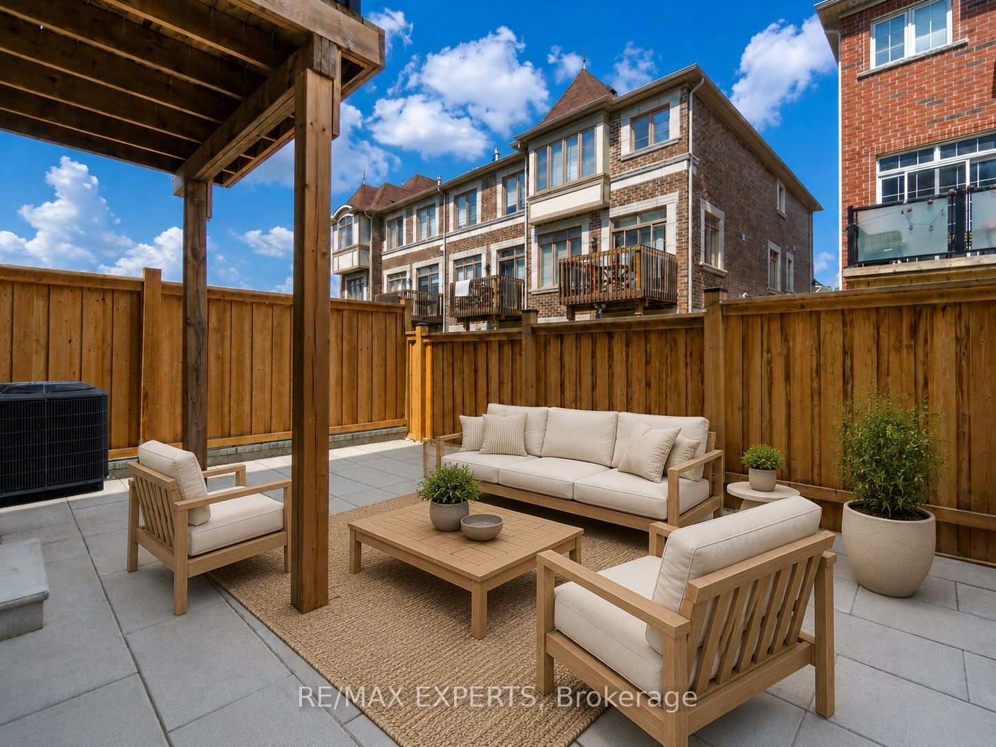176 Sydney Circle Property Photo 28