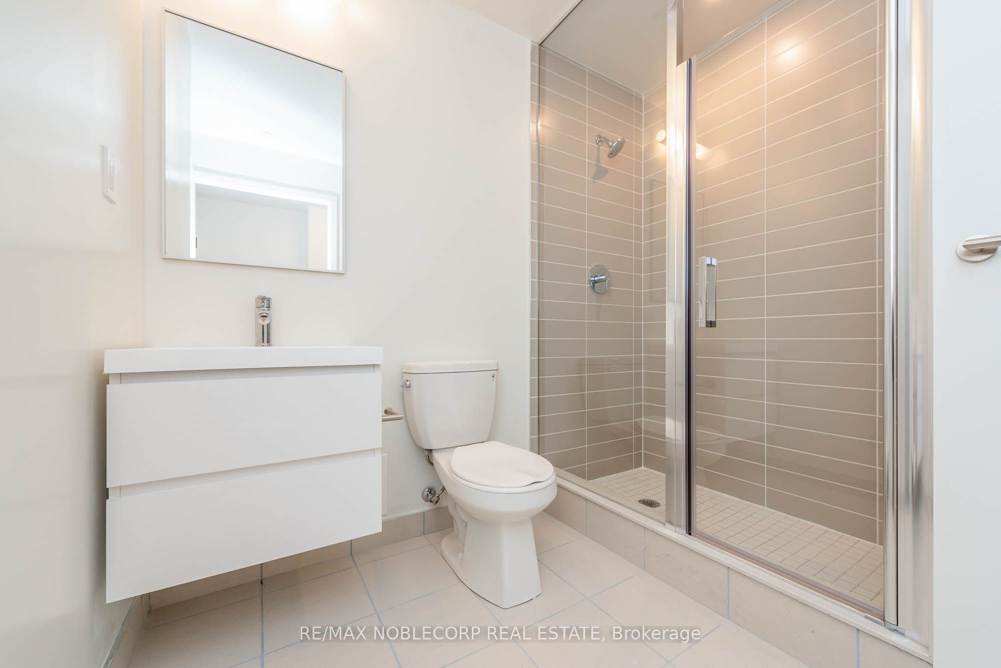 292 Verdale Crossing 812 Property Photo 19