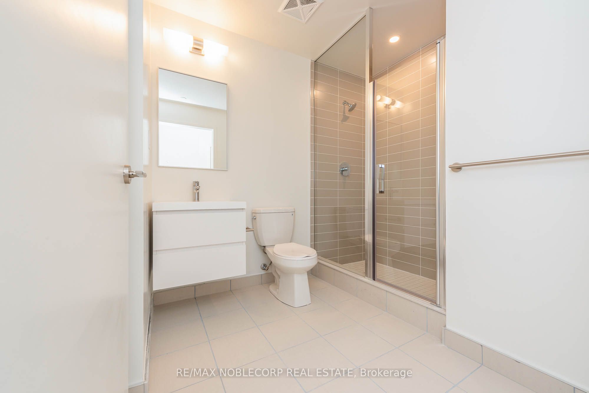 292 Verdale Crossing 812 Property Photo 20