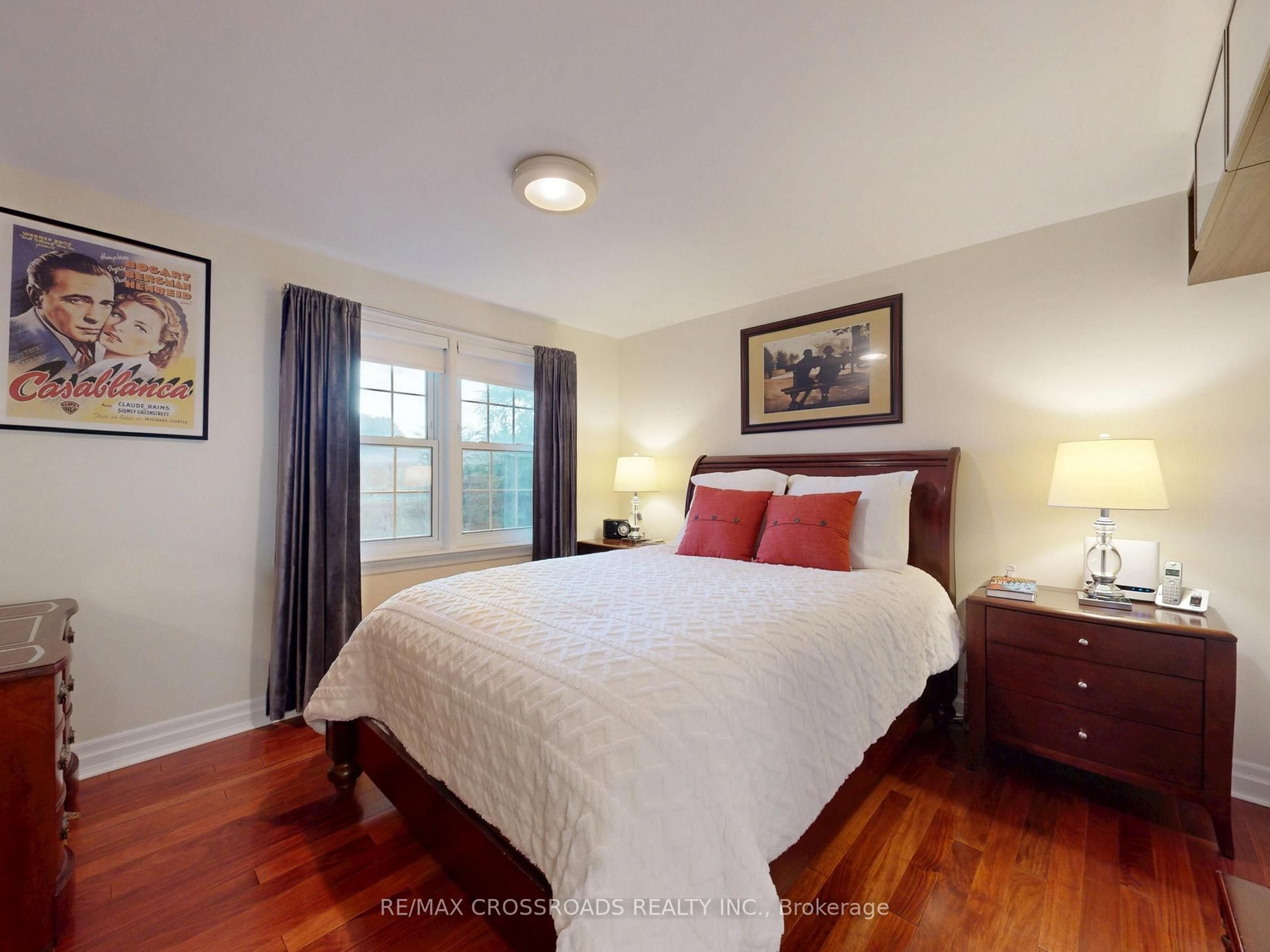 432 Paliser Crescent N Property Photo 17