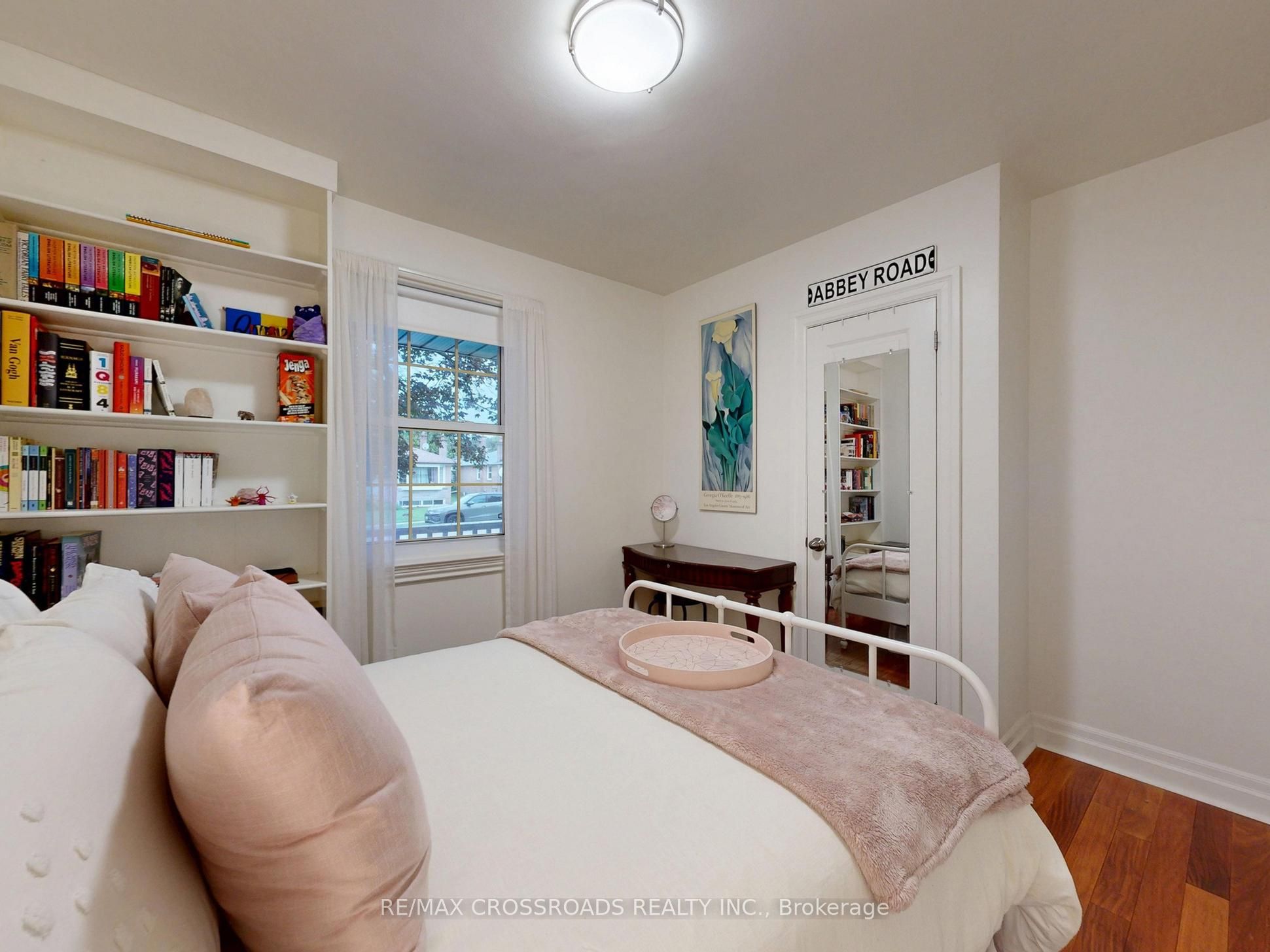 432 Paliser Crescent N Property Photo 23