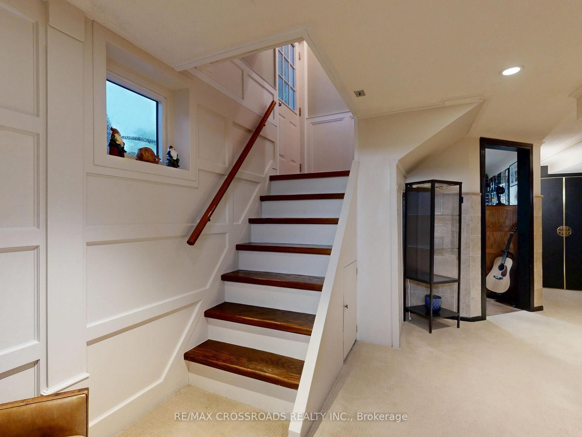 432 Paliser Crescent N Property Photo 31