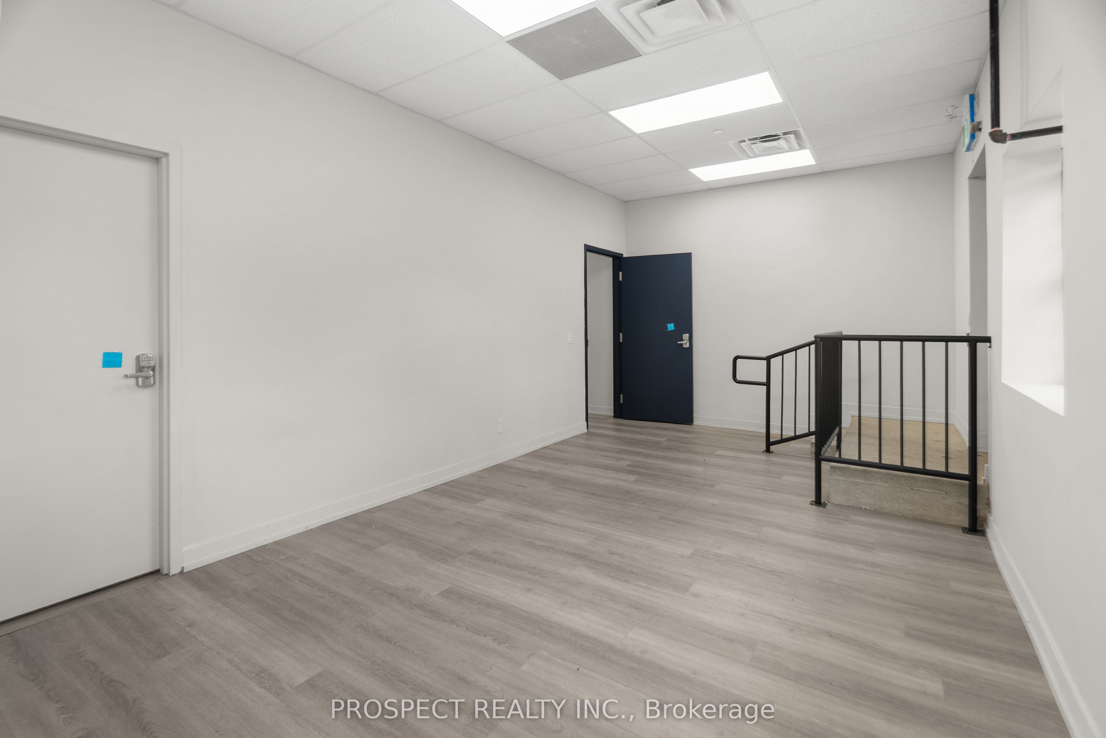 4000 Steeles Avenue 44d Property Photo 6