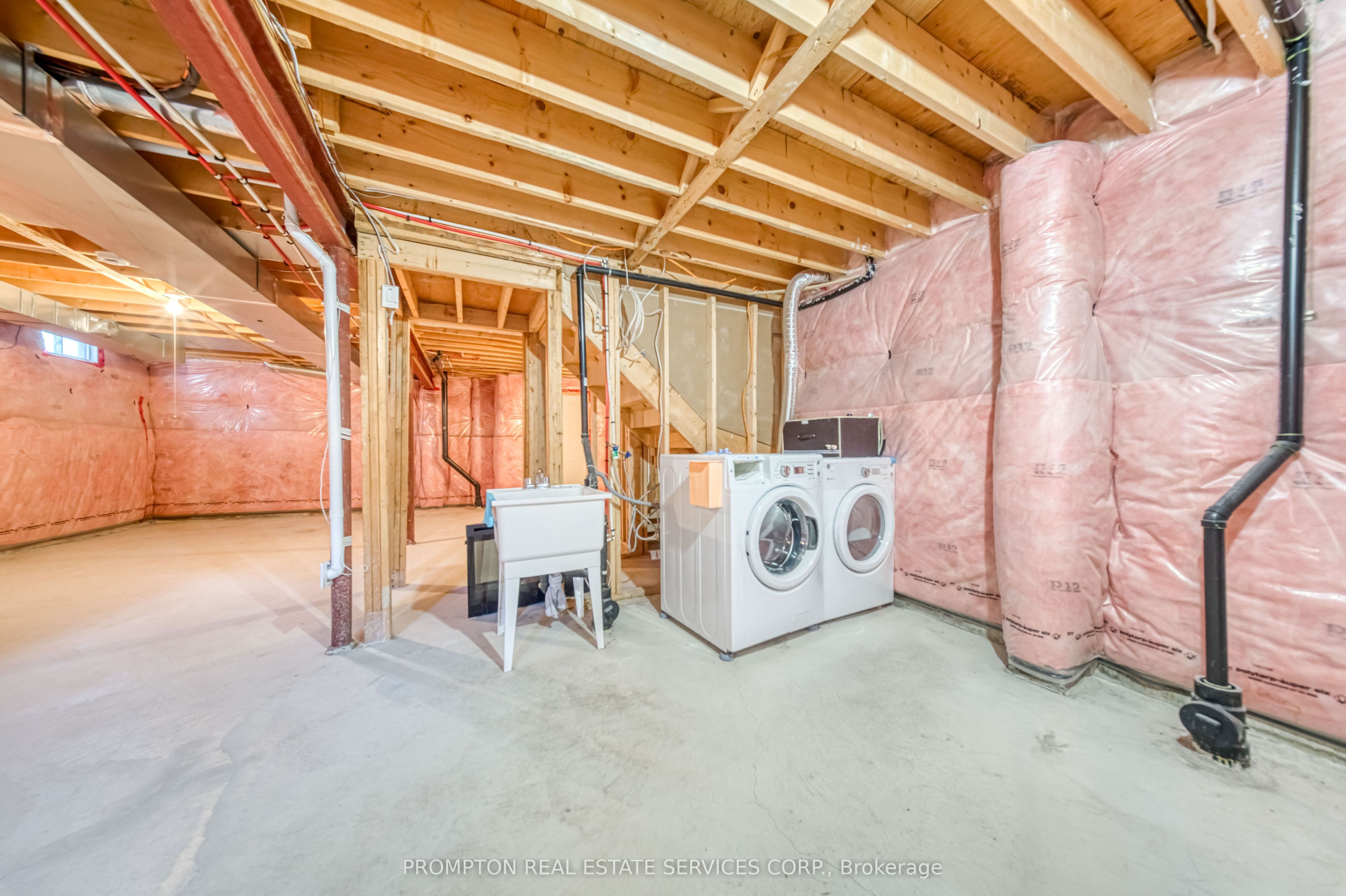 2762 Donald Cousens Parkway Property Photo 37