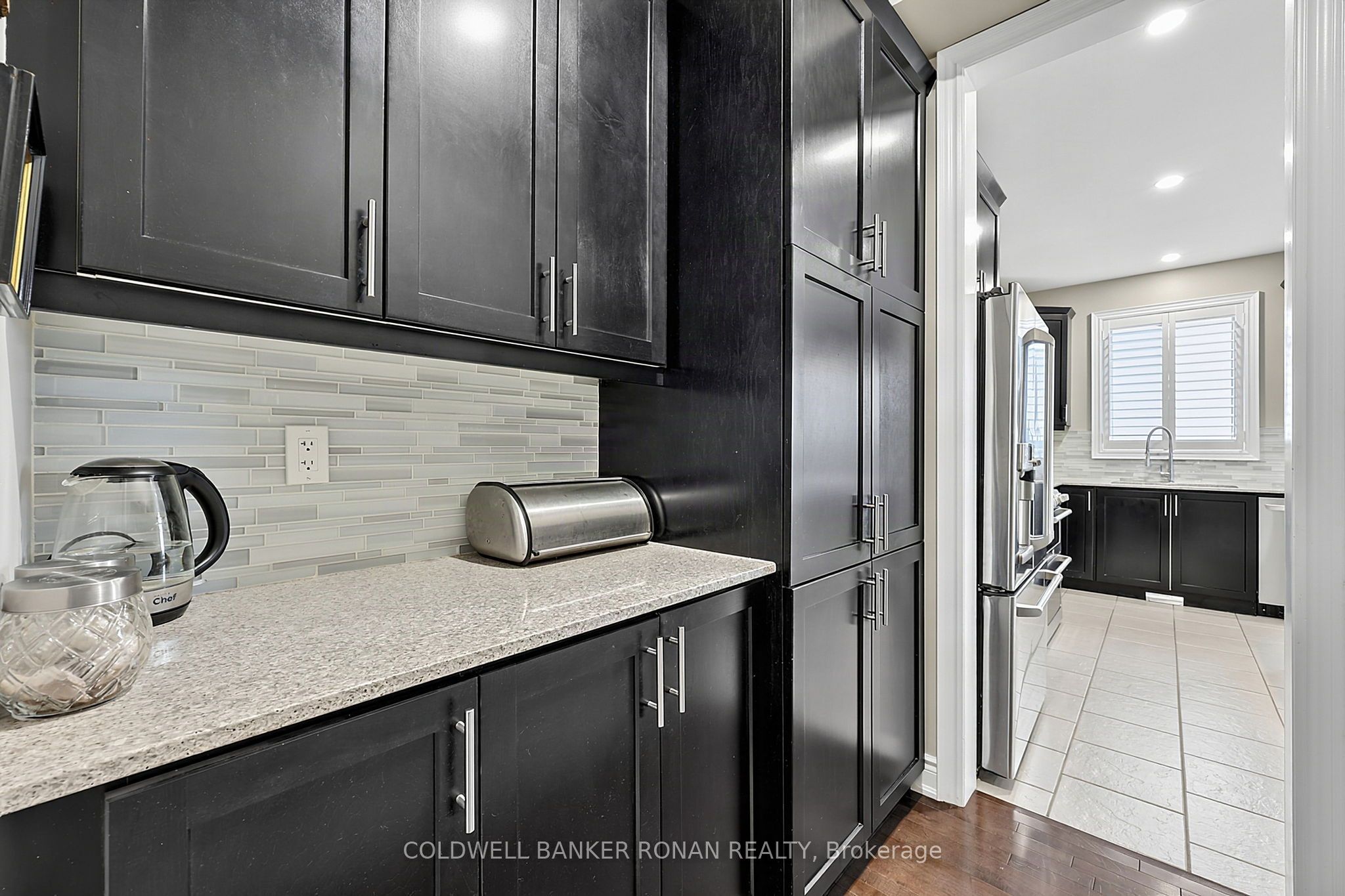 190 Strachan Trail Property Photo 17