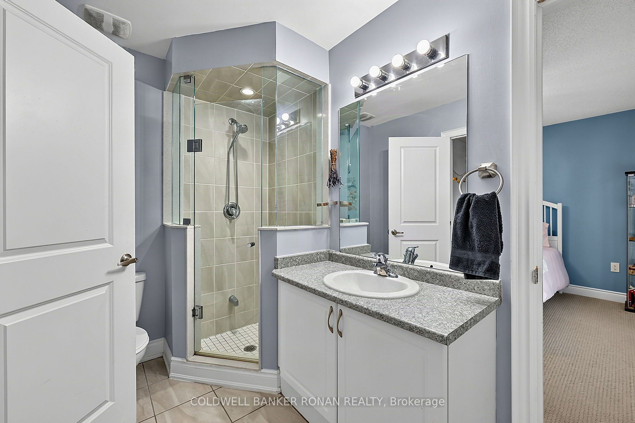 190 Strachan Trail Property Photo 27