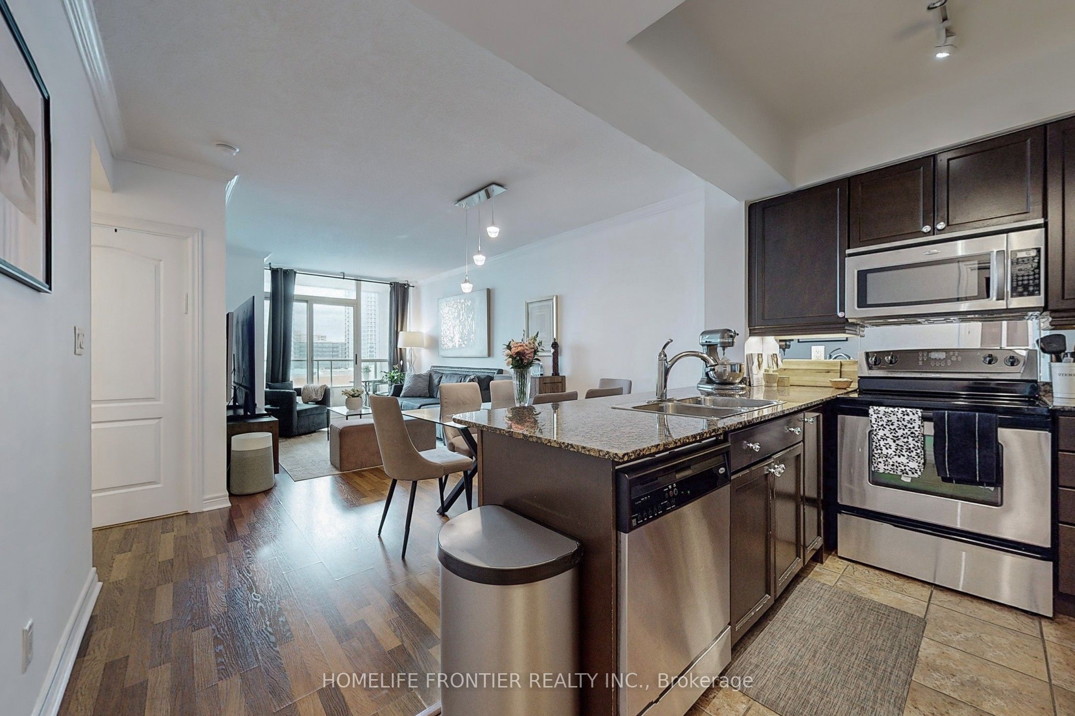 100 Promenade Circle 610 Property Photo 16