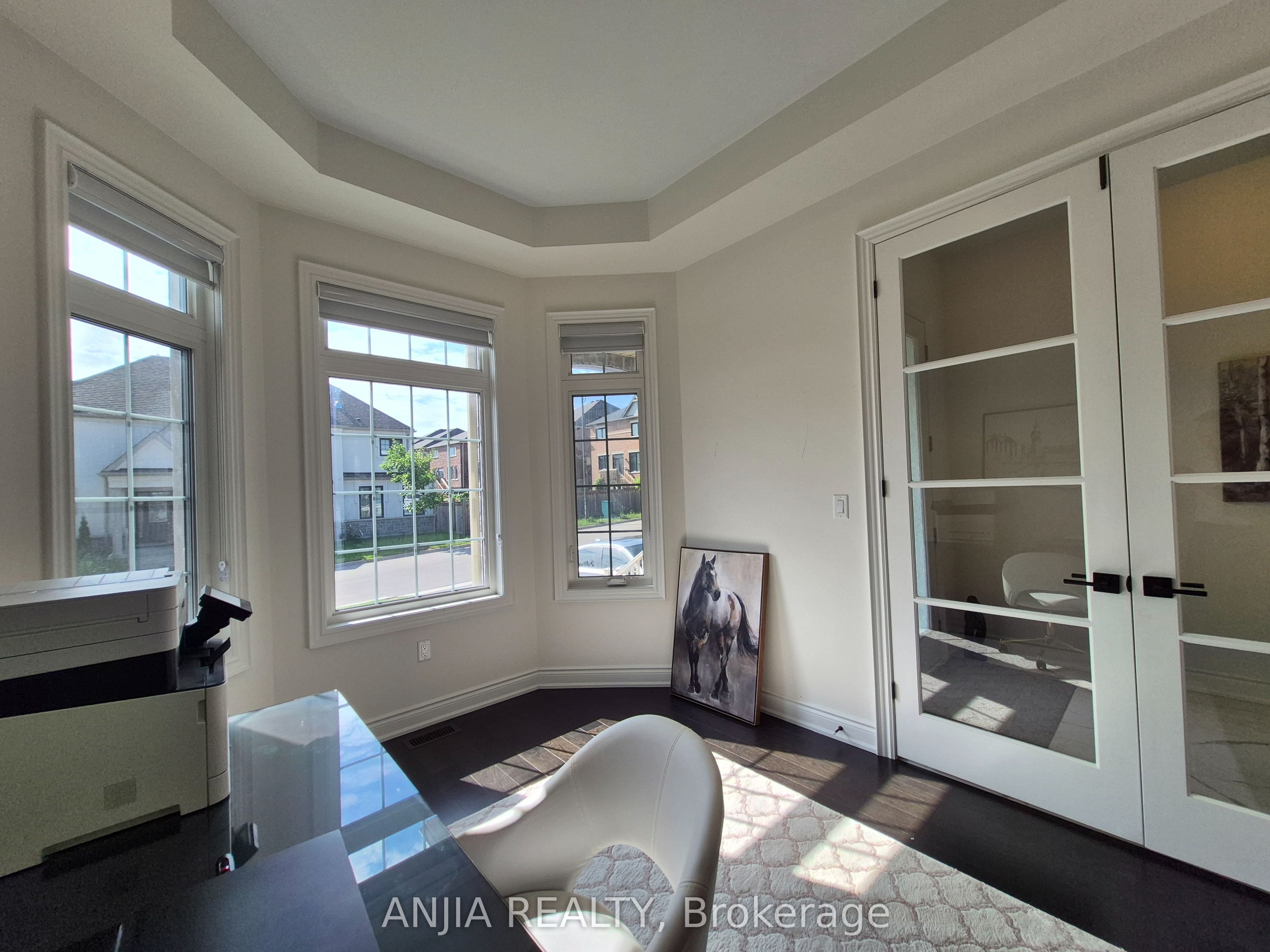 50 Meadow Vista Crescent Property Photo 7