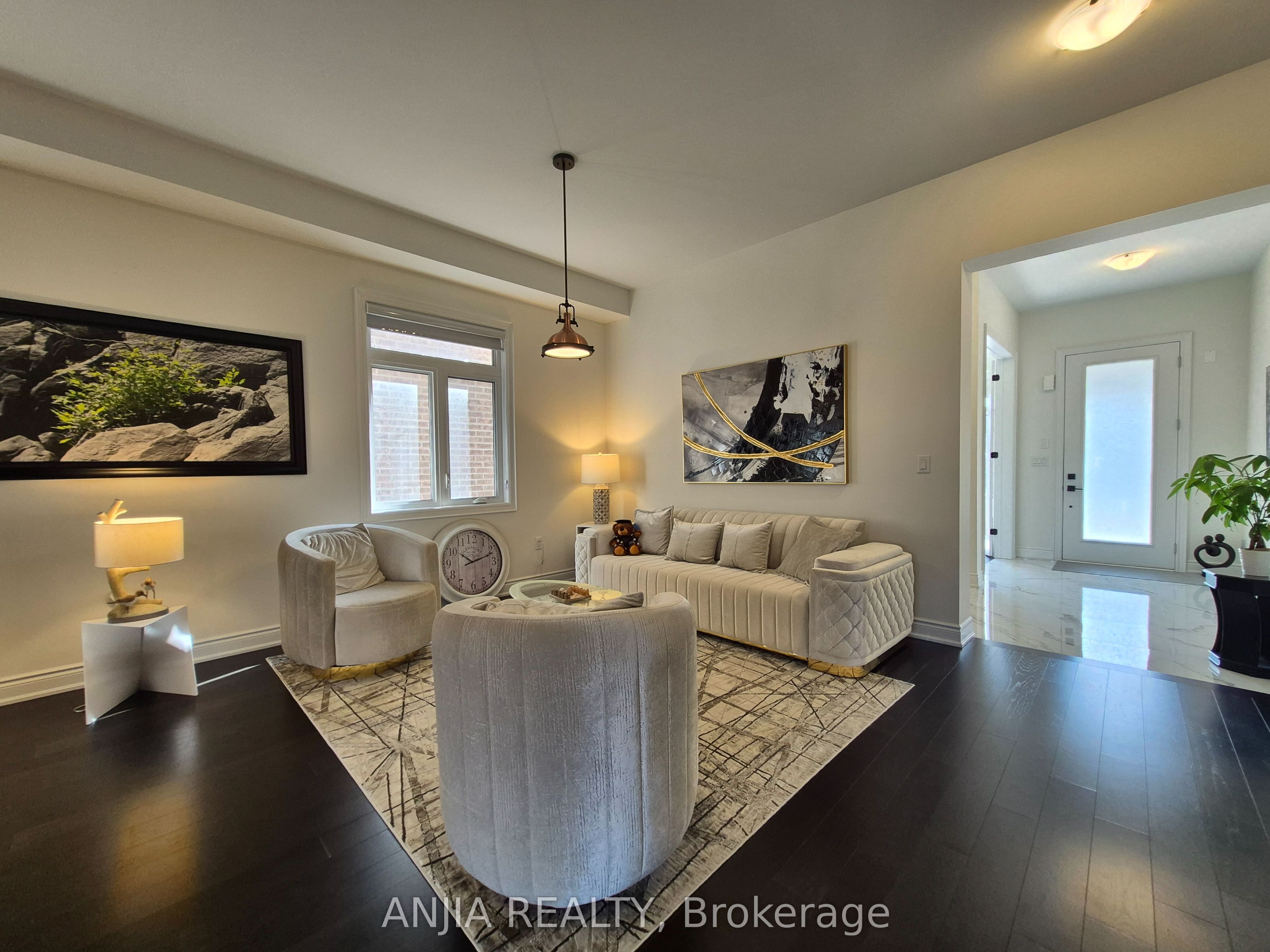 50 Meadow Vista Crescent Property Photo 11