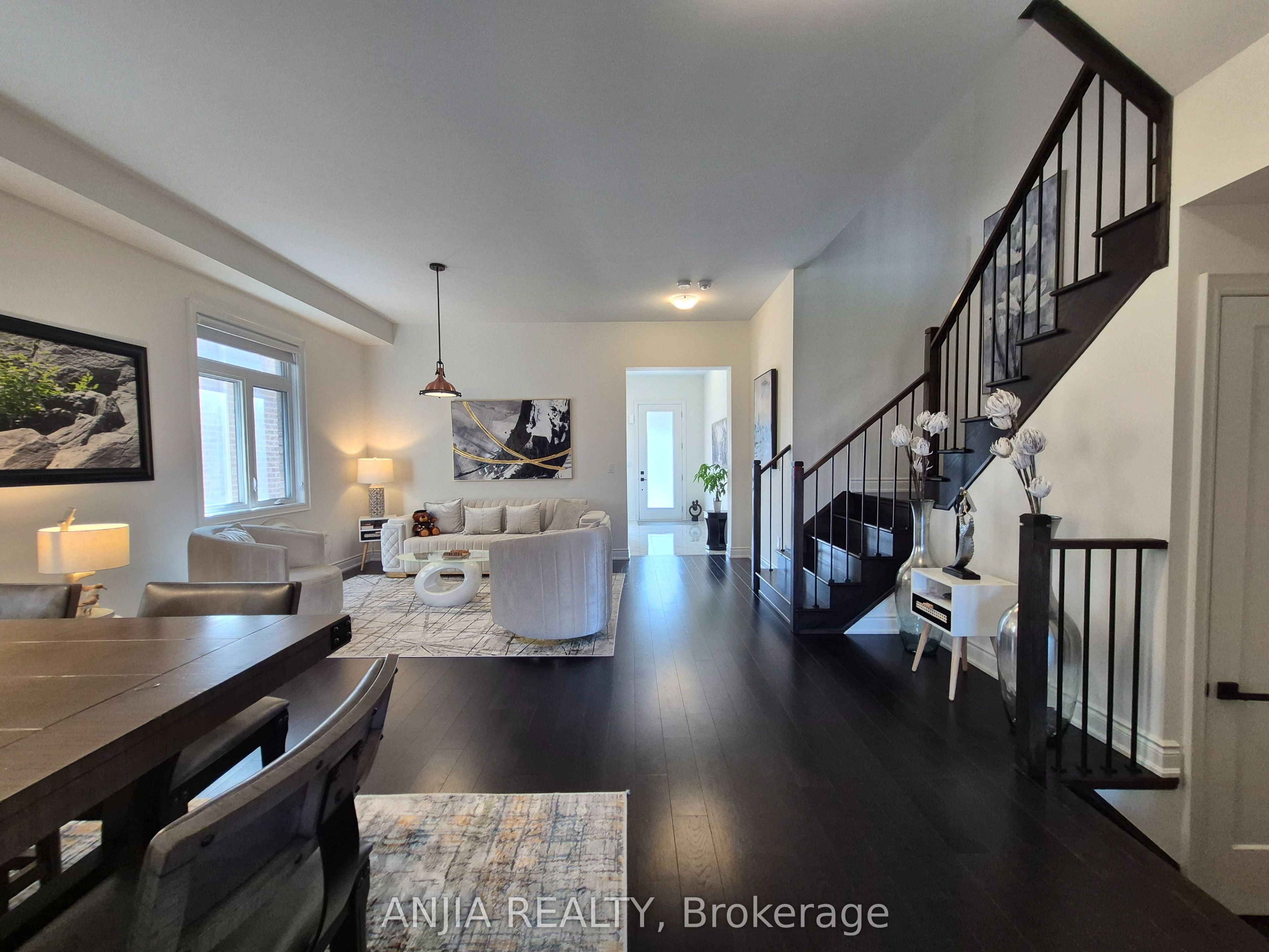 50 Meadow Vista Crescent Property Photo 15
