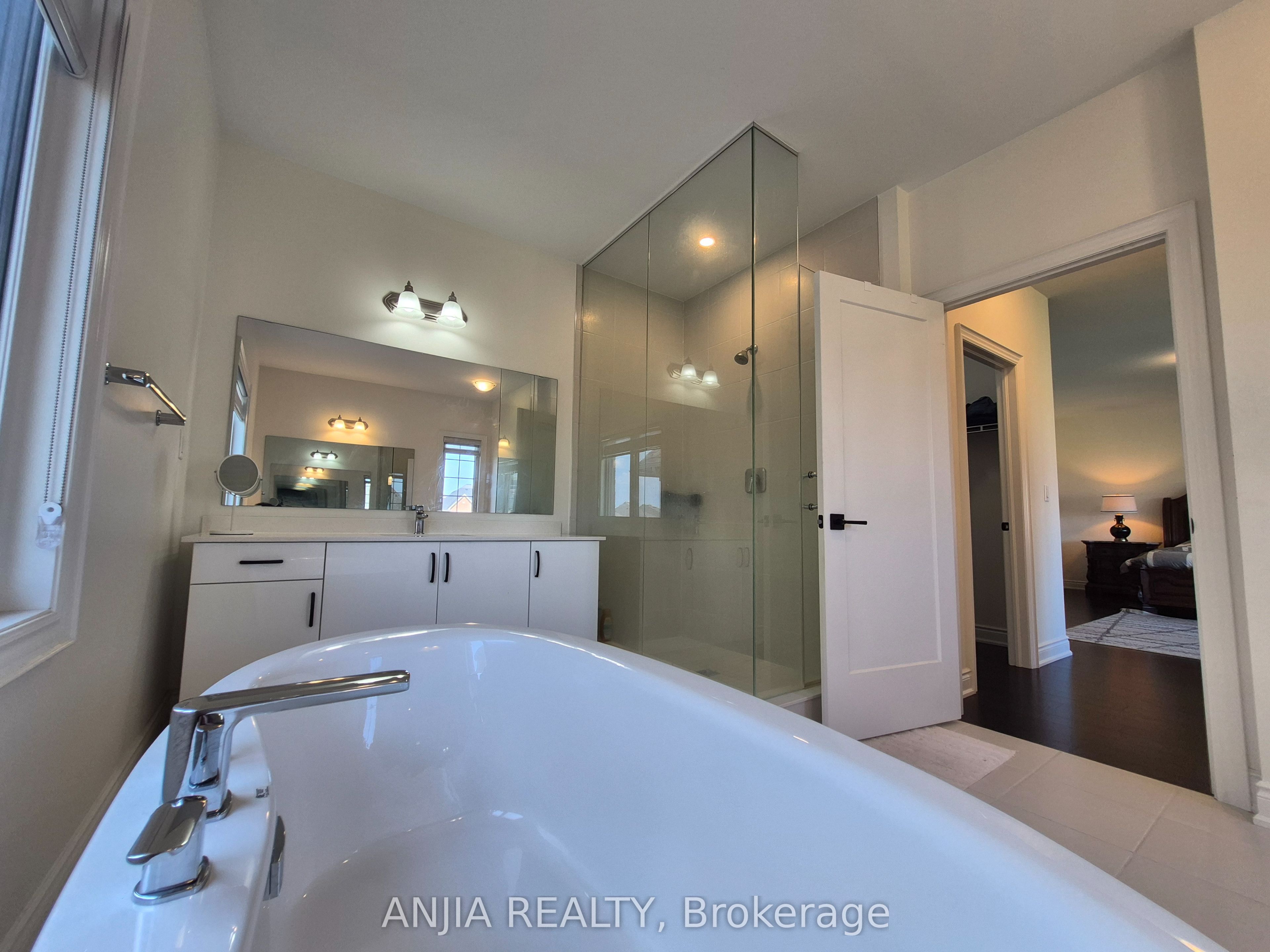 50 Meadow Vista Crescent Property Photo 35