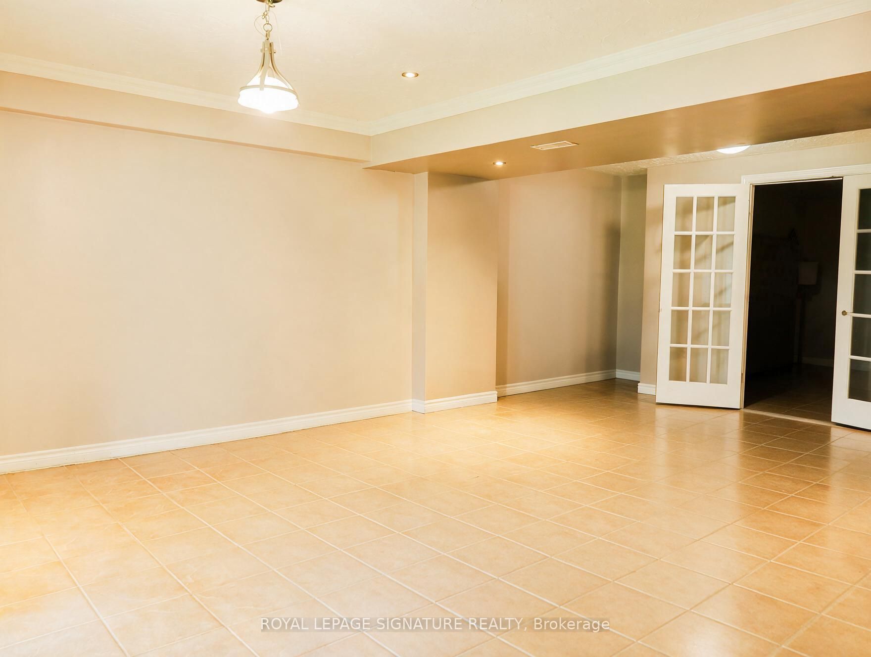 503 Thornhill Woods Drive Basement Property Photo 12