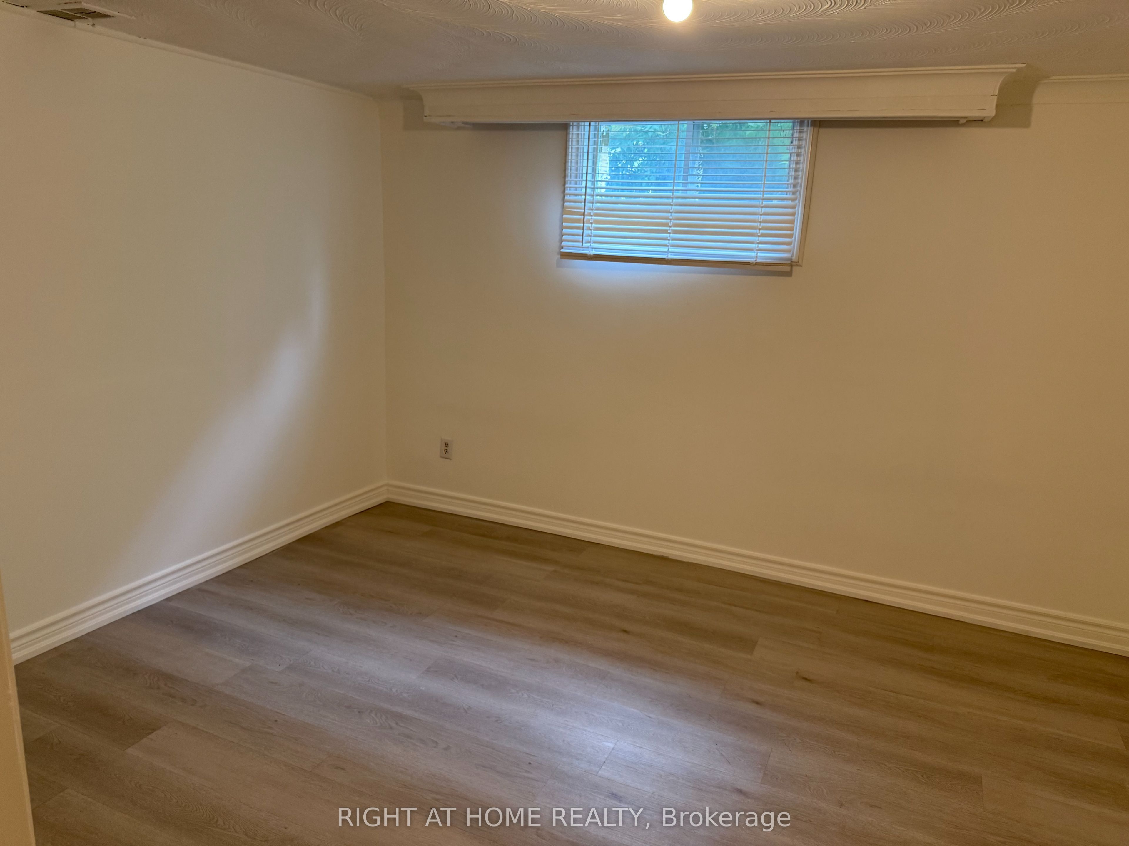 24 Morgan Avenue Property Photo 6