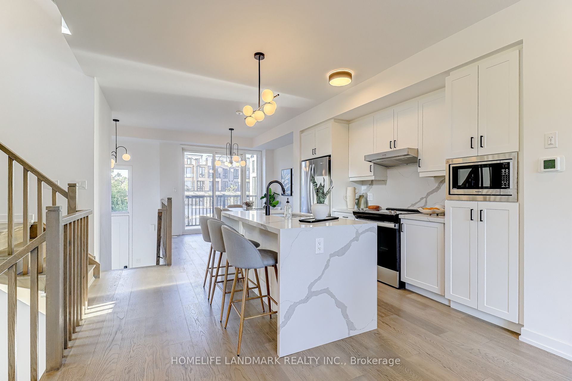 17 Bancroft Lane Property Photo 8