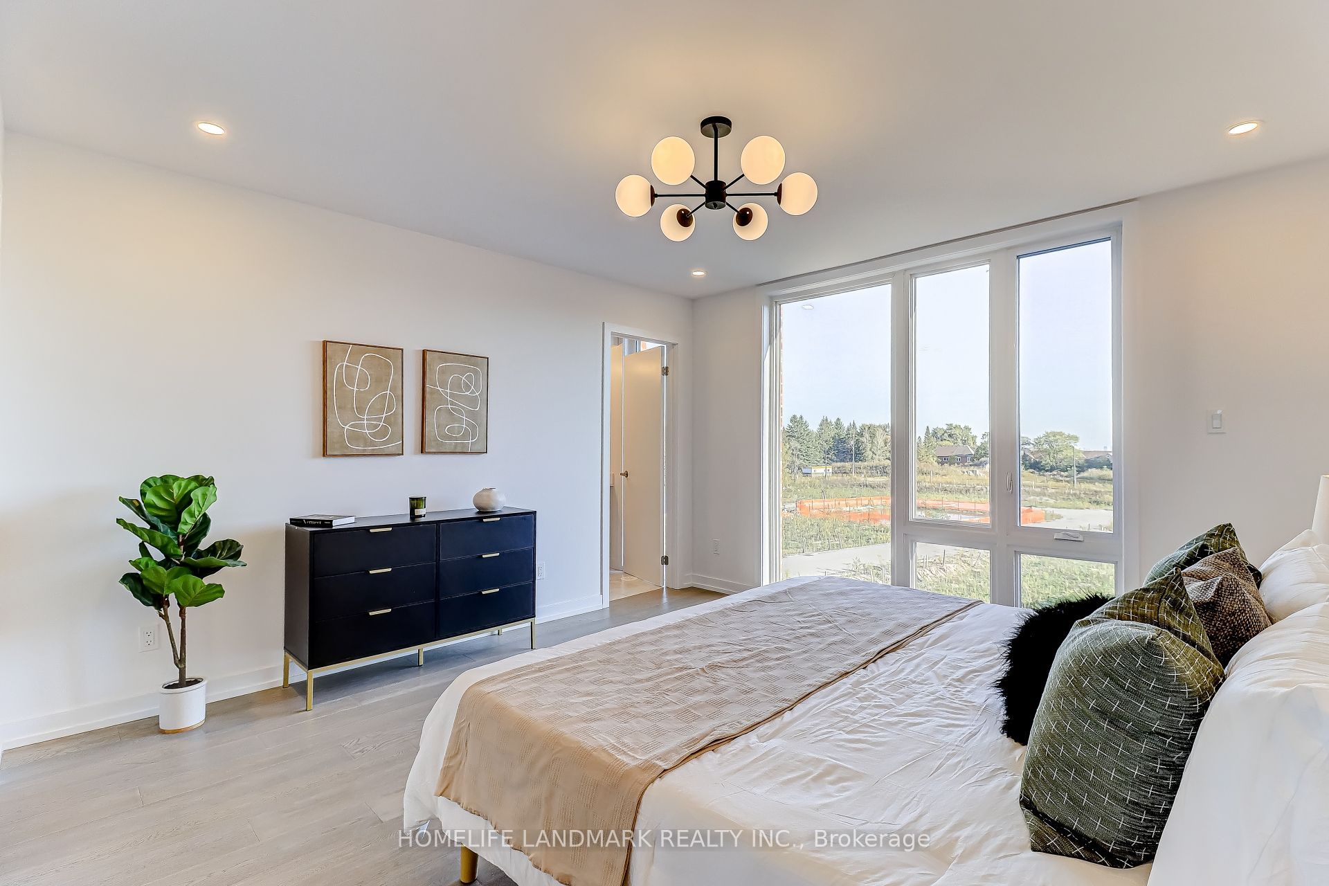 17 Bancroft Lane Property Photo 16