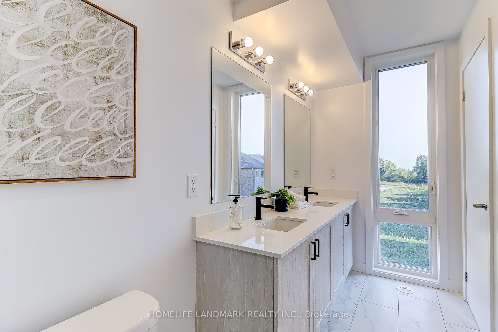 17 Bancroft Lane Property Photo 18