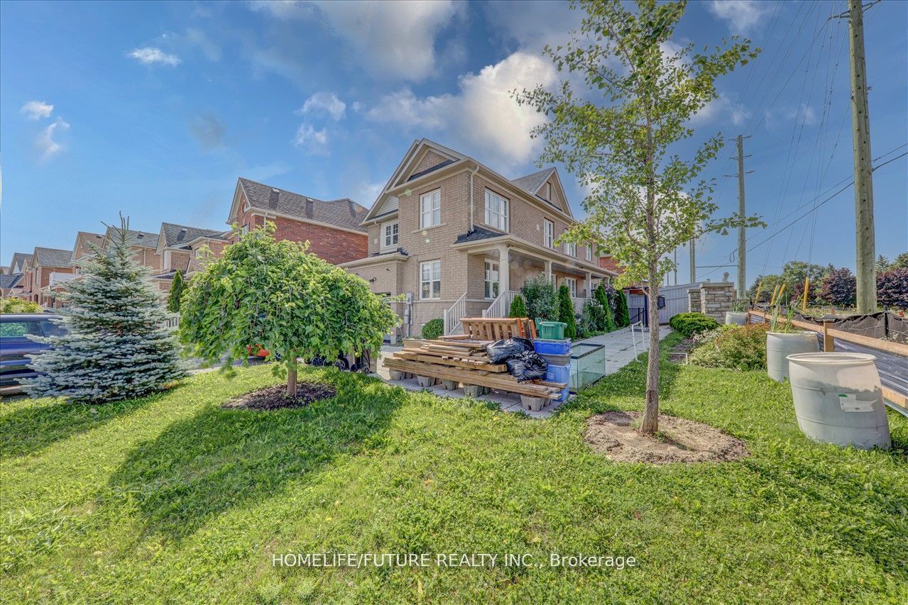 939 Miller Park Avenue Bsmt Property Photo 3