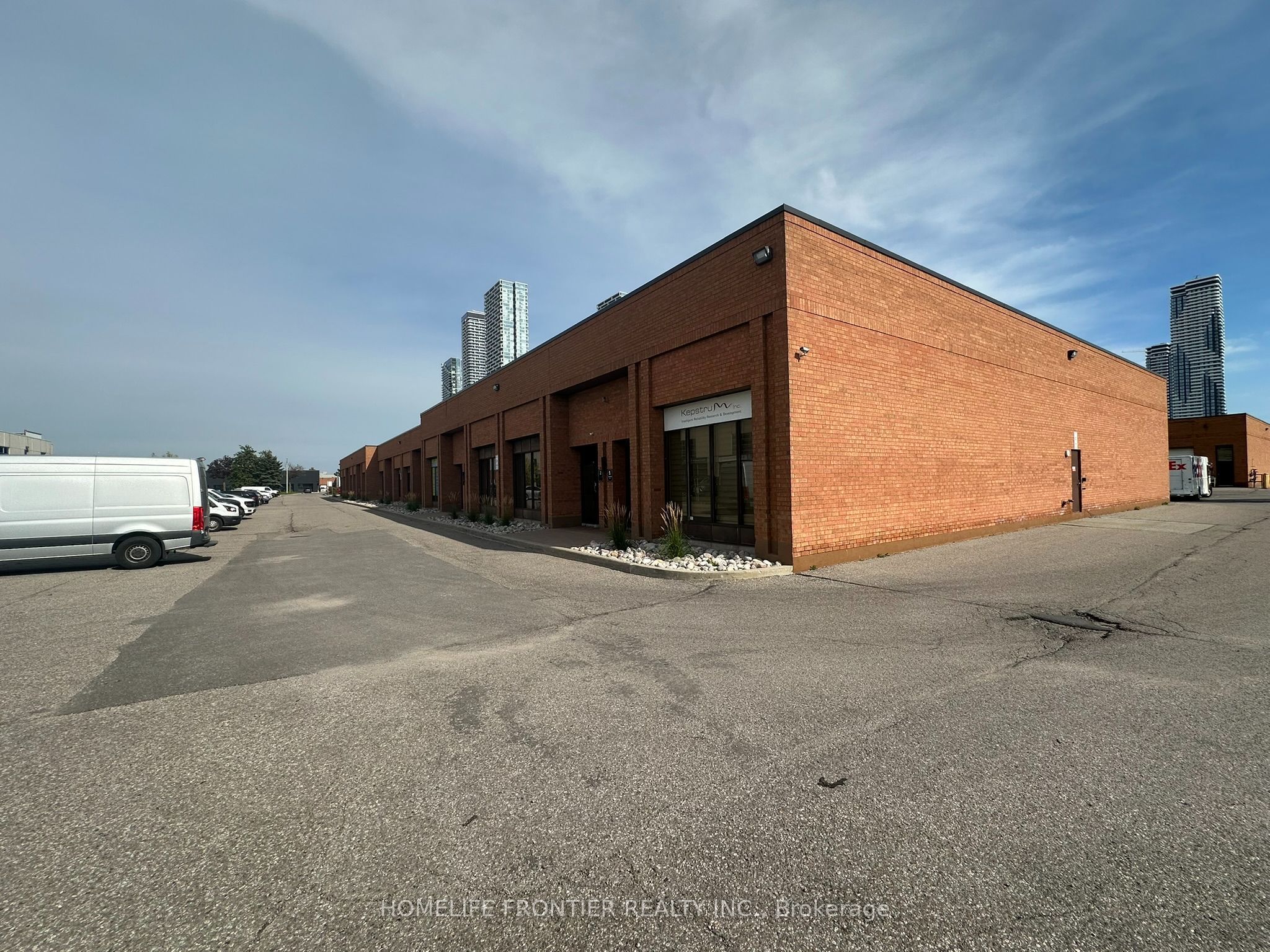 200 Edgeley Boulevard 1 Property Photo 3