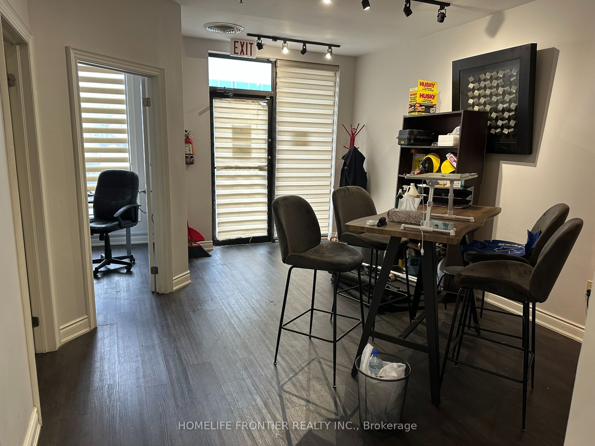 200 Edgeley Boulevard 1 Property Photo 18