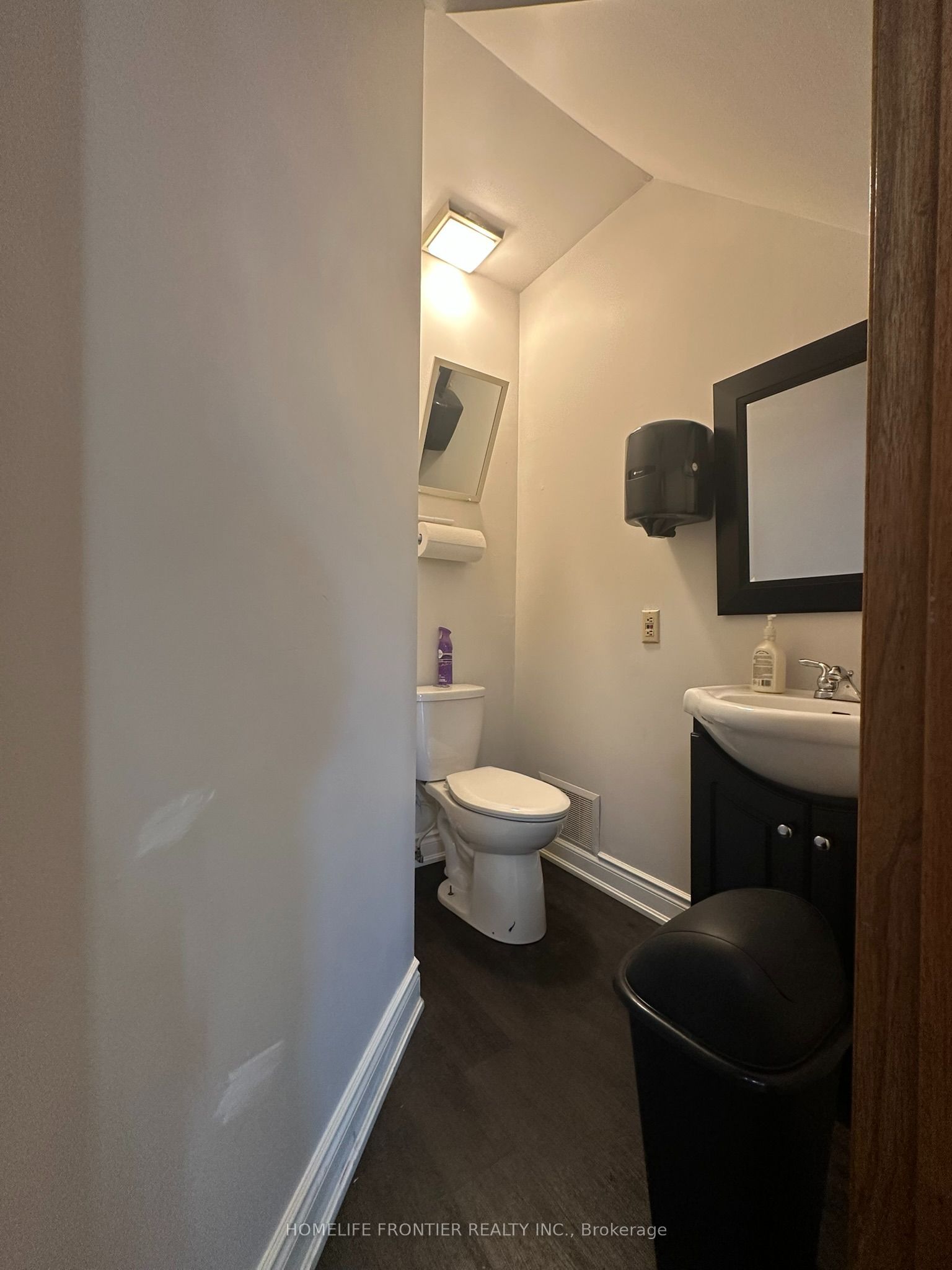 200 Edgeley Boulevard 1 Property Photo 24