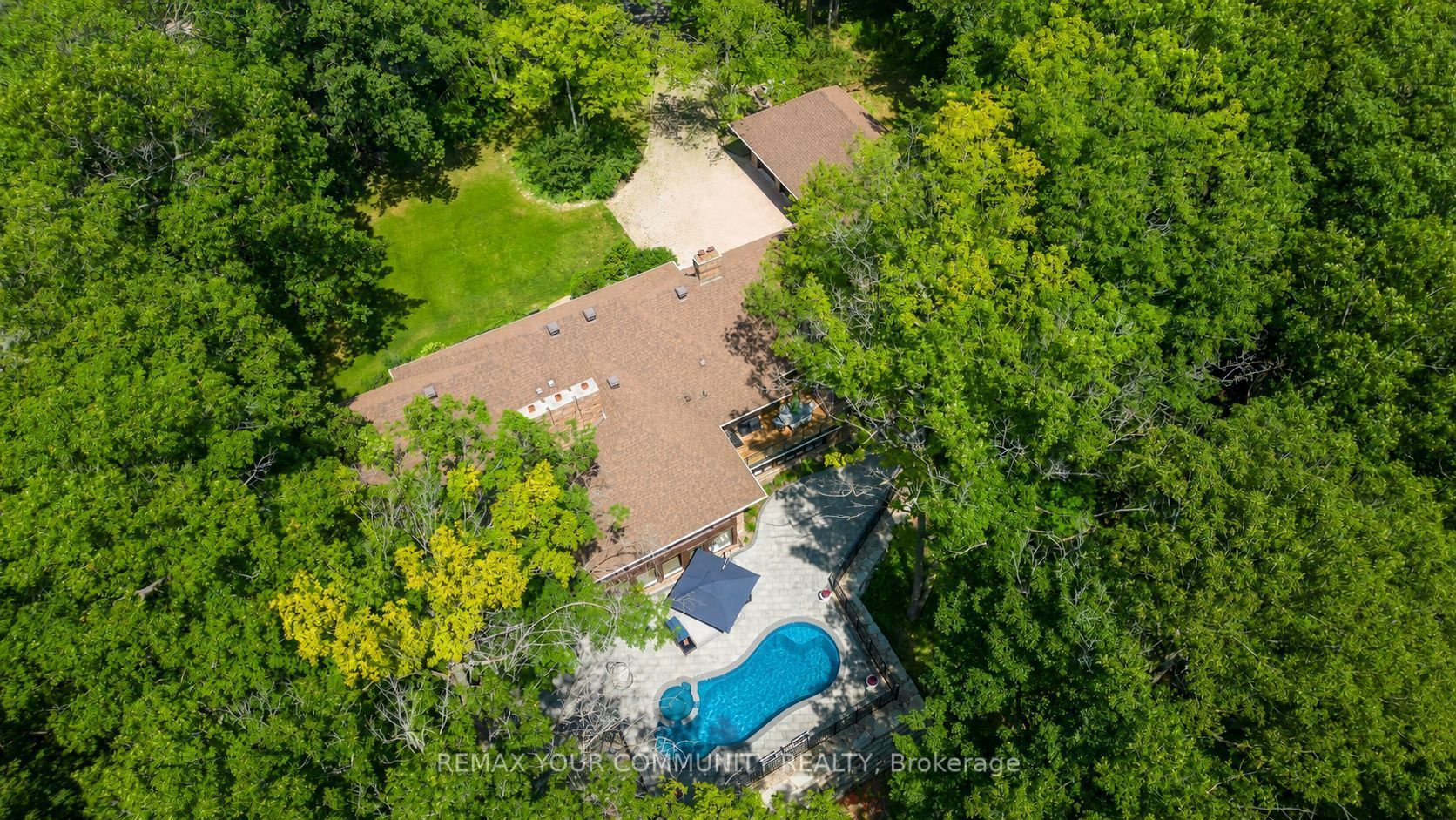 76 Trailwood Crescent